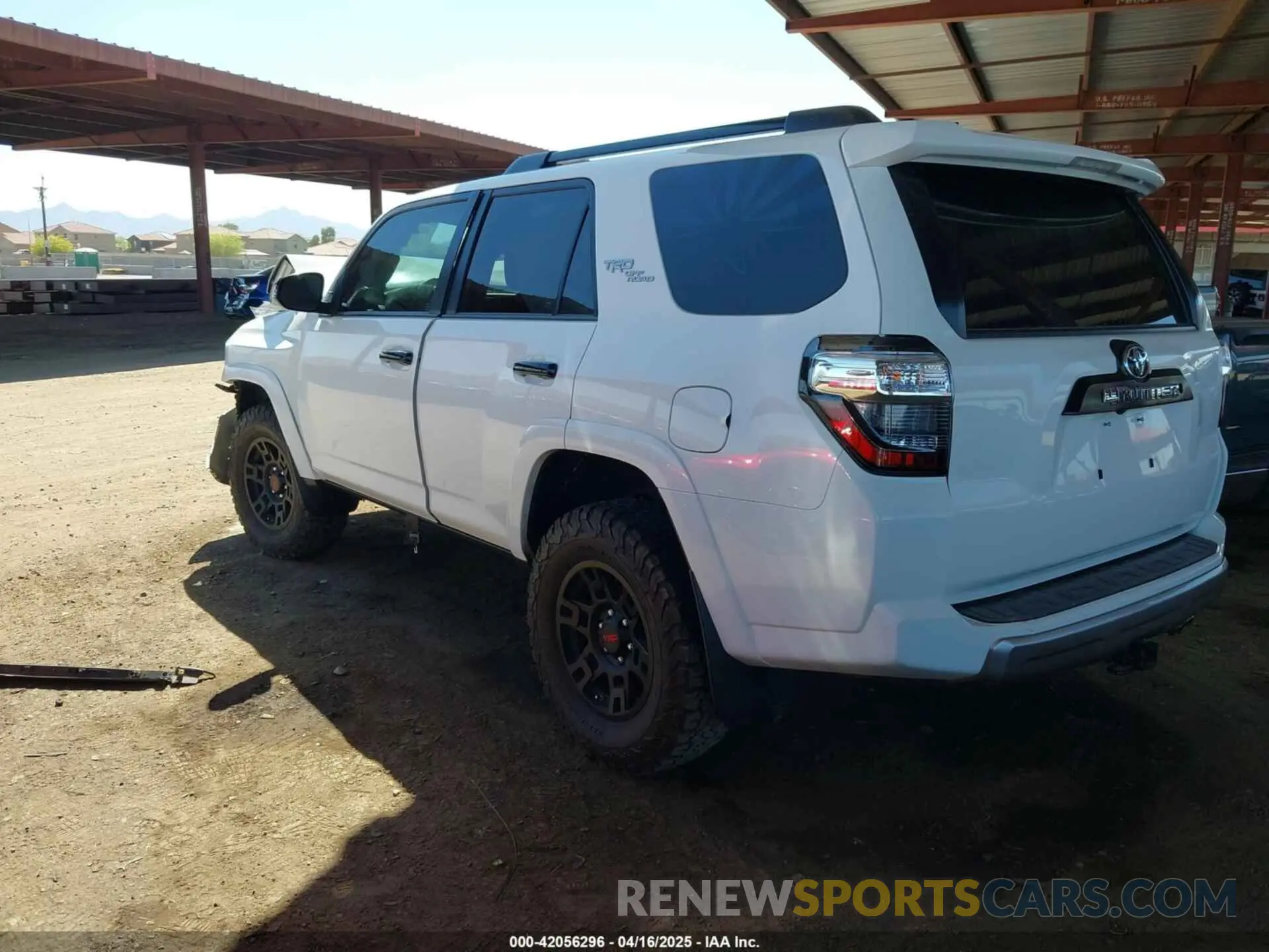 3 Photograph of a damaged car JTEBU5JR1K5668009 TOYOTA 4RUNNER 2019