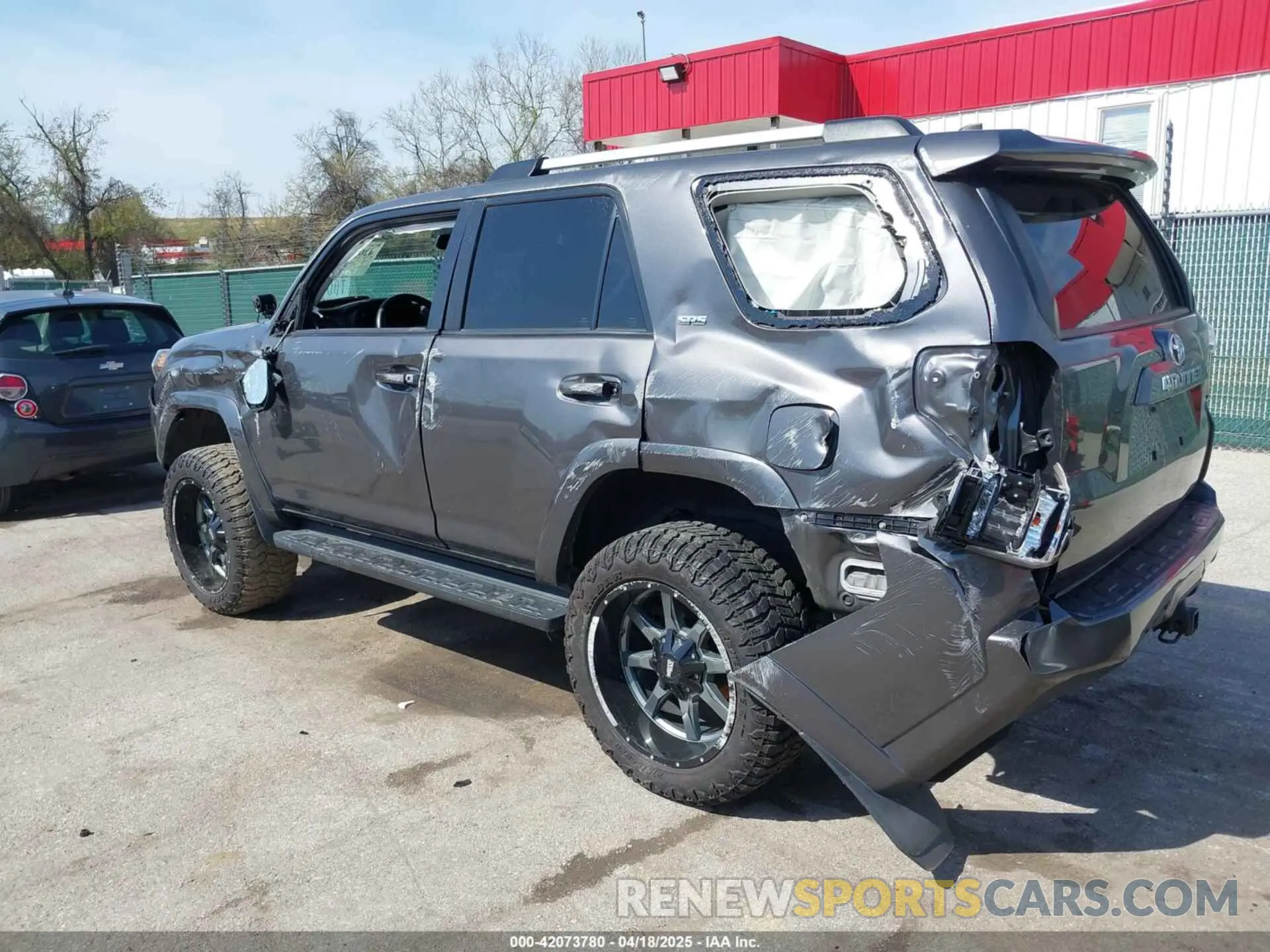 6 Photograph of a damaged car JTEBU5JR1K5676725 TOYOTA 4RUNNER 2019