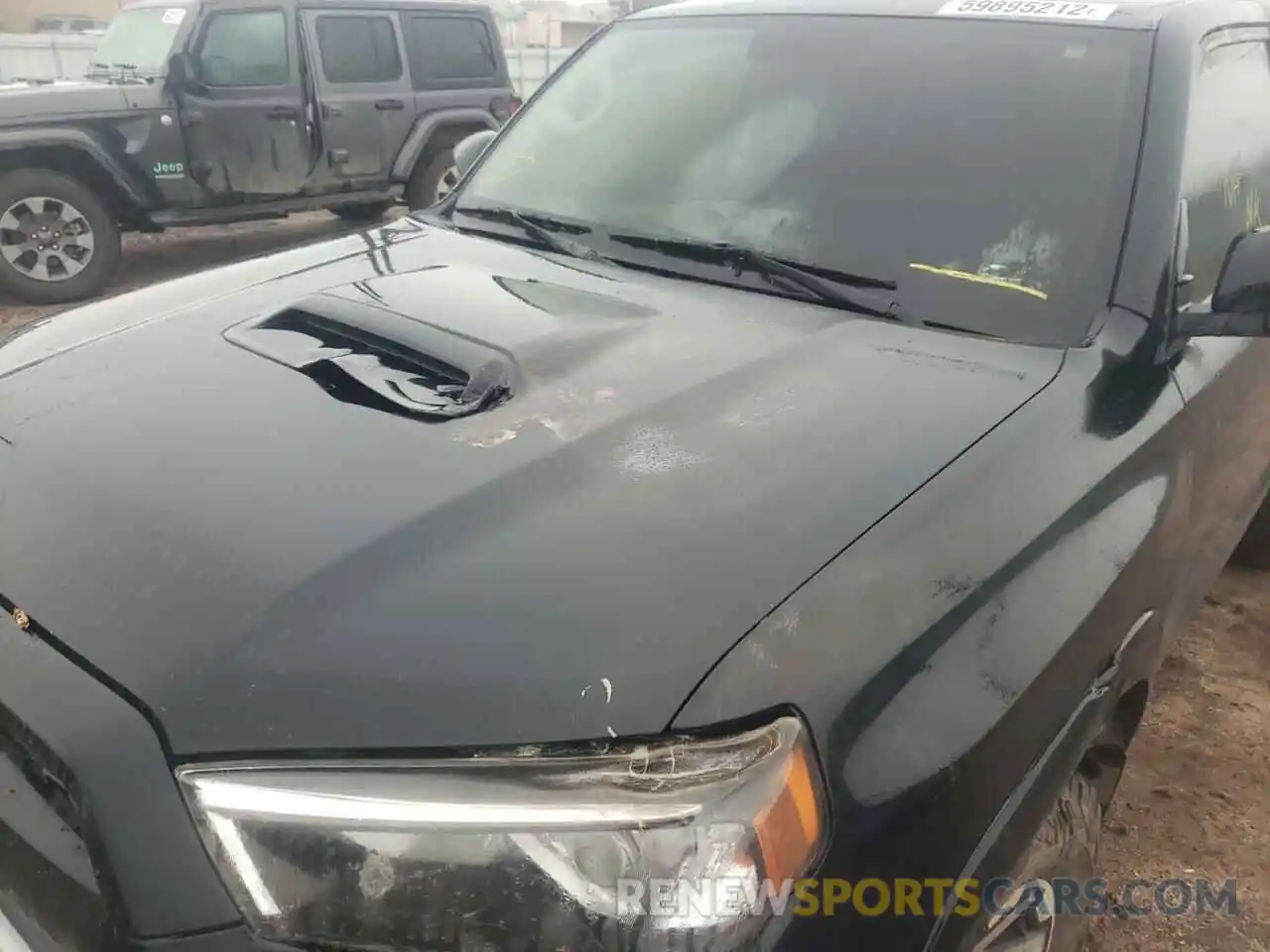 9 Photograph of a damaged car JTEBU5JR1K5682282 TOYOTA 4RUNNER 2019