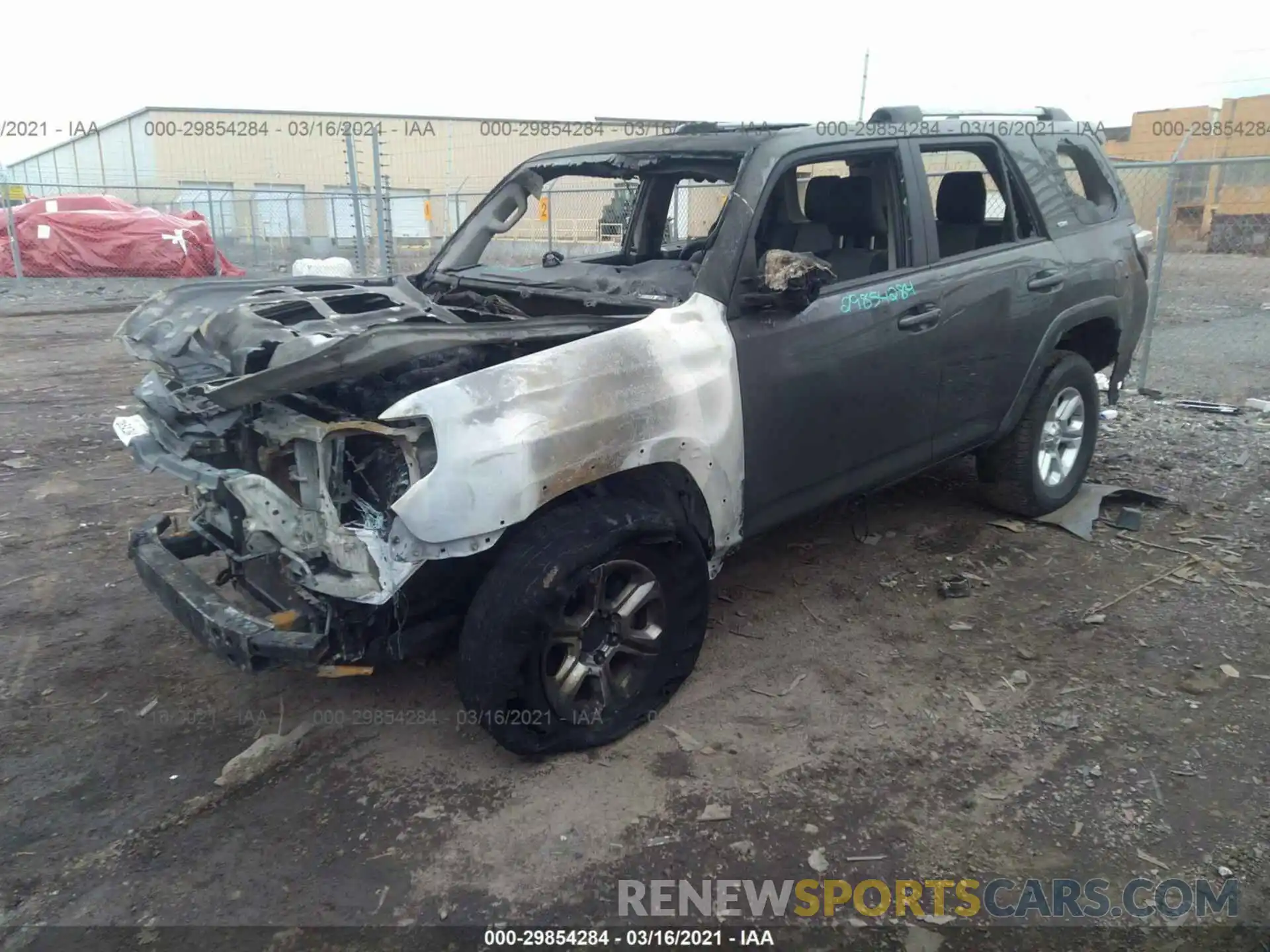 2 Photograph of a damaged car JTEBU5JR1K5686820 TOYOTA 4RUNNER 2019