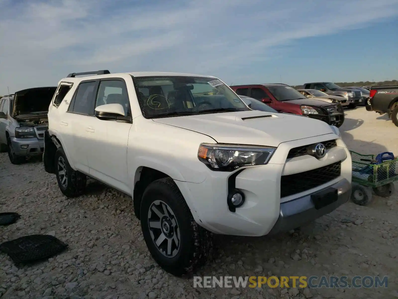 1 Photograph of a damaged car JTEBU5JR1K5694576 TOYOTA 4RUNNER 2019