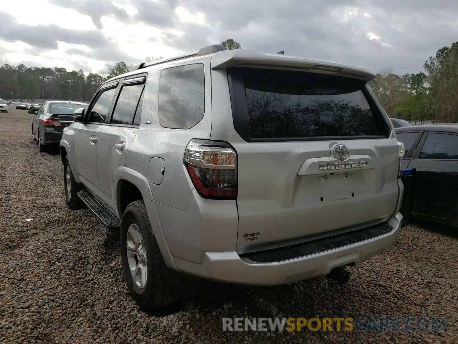 3 Photograph of a damaged car JTEBU5JR1K5701011 TOYOTA 4RUNNER 2019