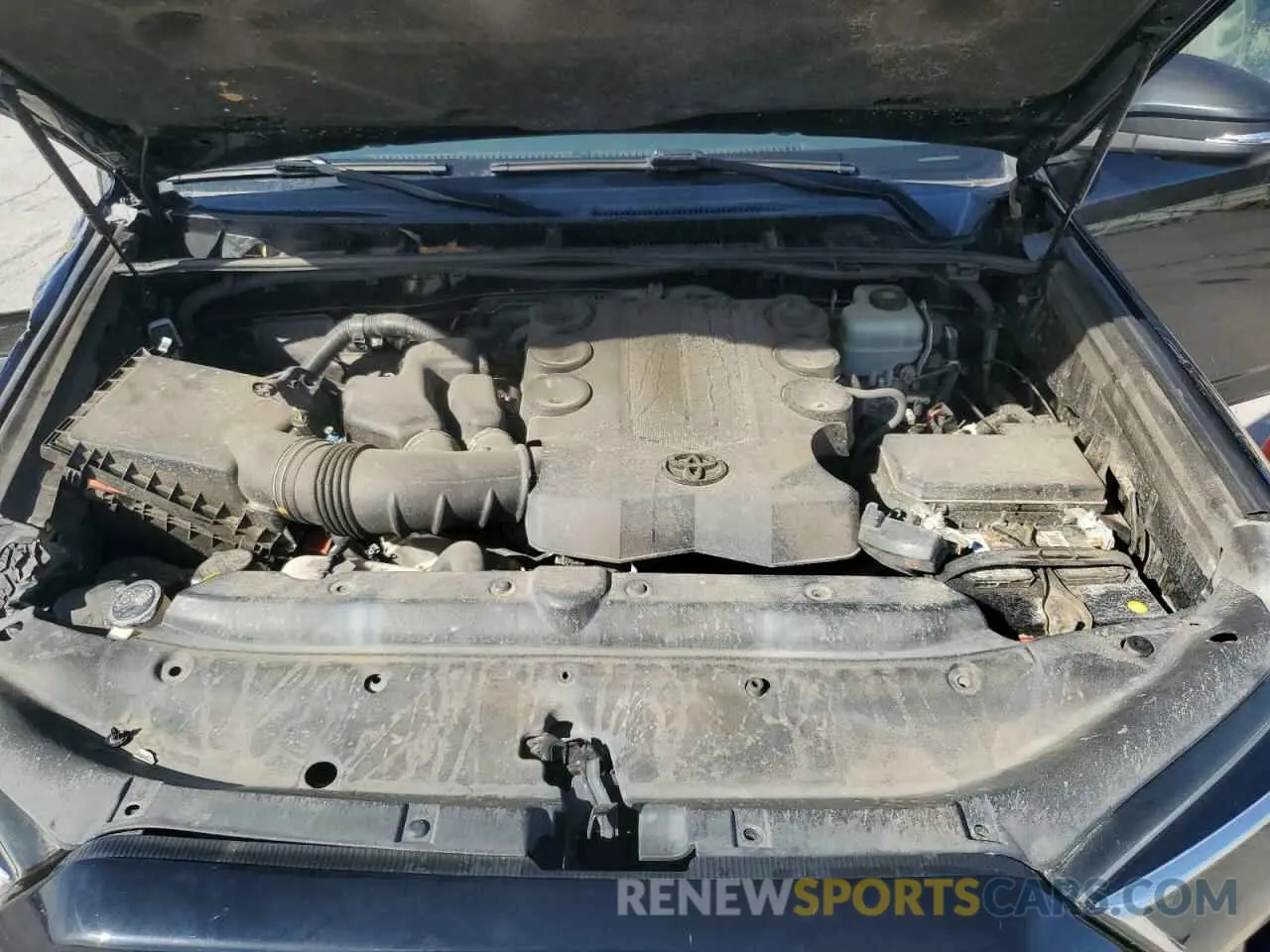 13 Photograph of a damaged car JTEBU5JR1K5703227 TOYOTA 4RUNNER 2019