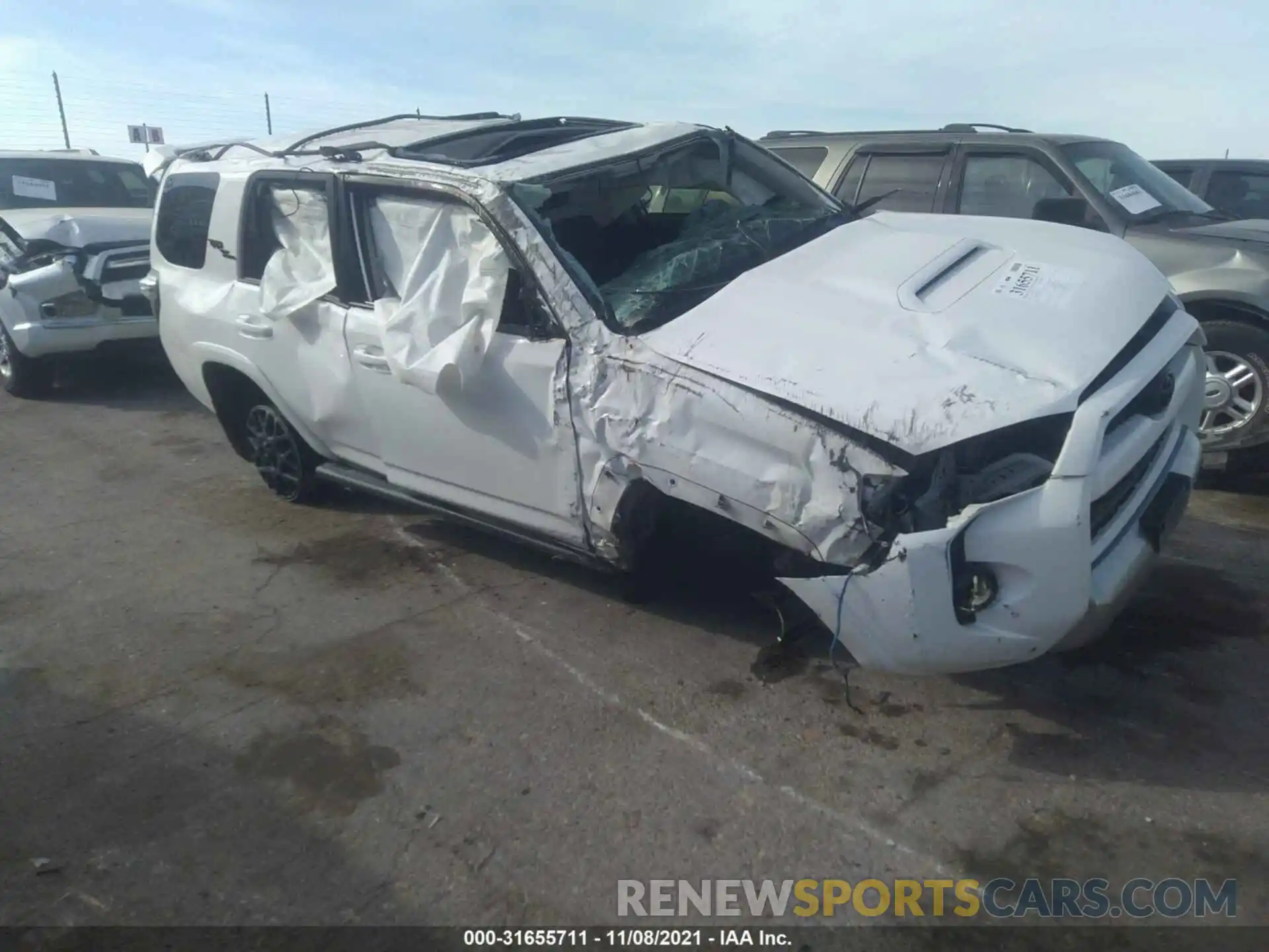 1 Photograph of a damaged car JTEBU5JR1K5705284 TOYOTA 4RUNNER 2019