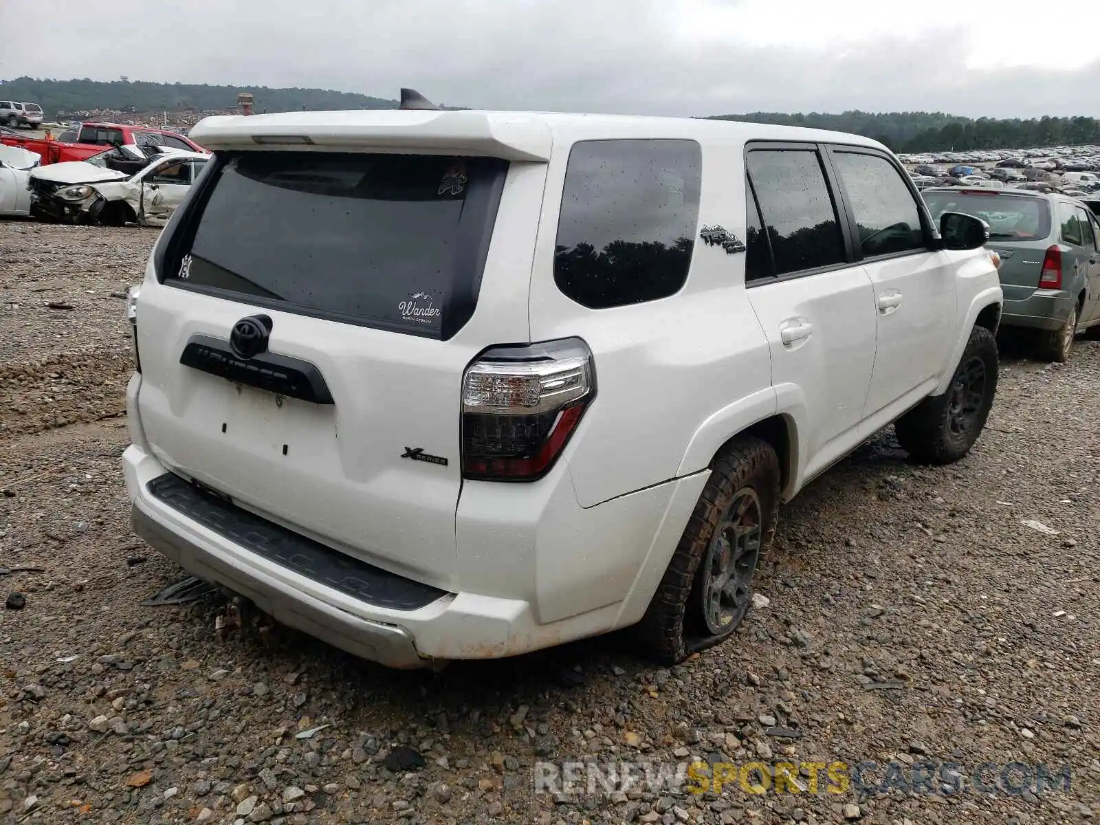 4 Photograph of a damaged car JTEBU5JR1K5707391 TOYOTA 4RUNNER 2019