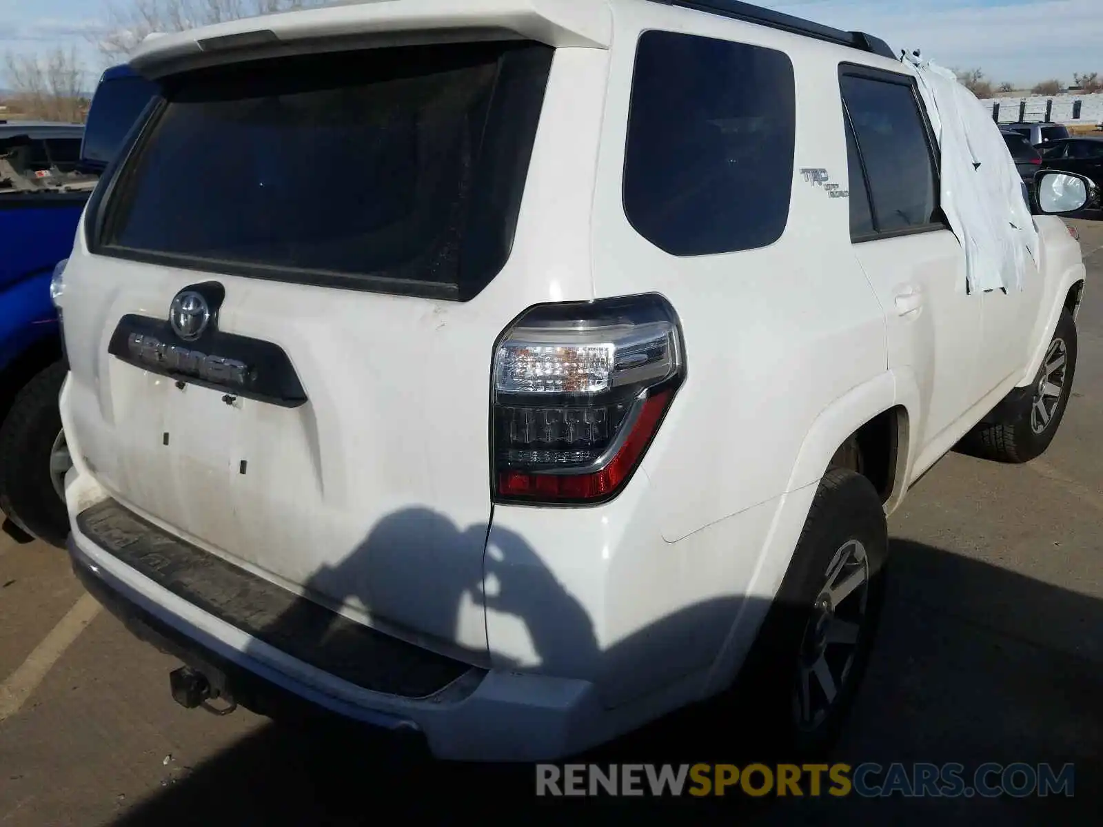 4 Photograph of a damaged car JTEBU5JR1K5712798 TOYOTA 4RUNNER 2019