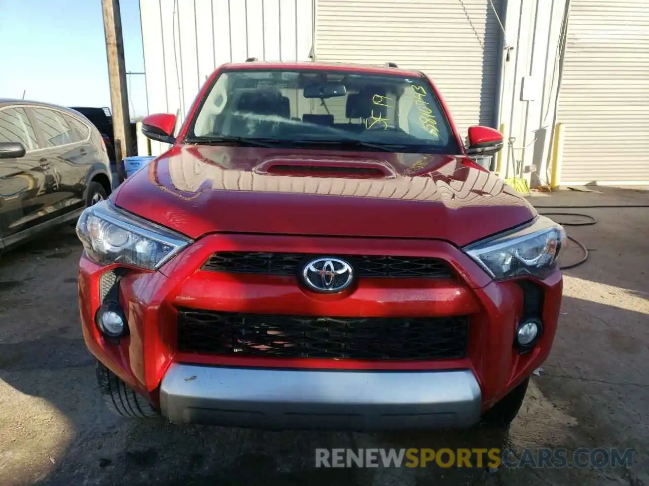 5 Photograph of a damaged car JTEBU5JR1K5718052 TOYOTA 4RUNNER 2019