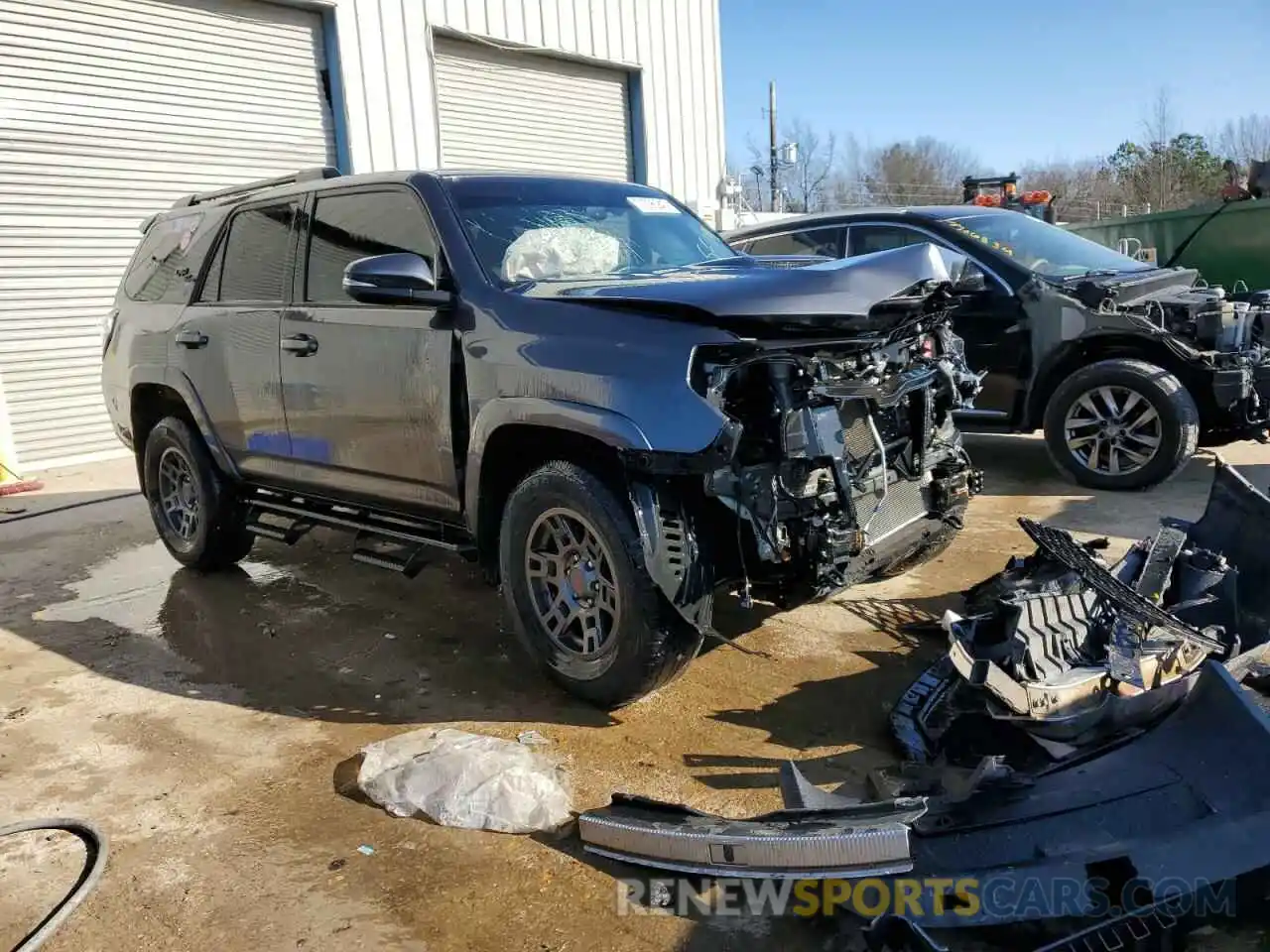 4 Photograph of a damaged car JTEBU5JR1K5719007 TOYOTA 4RUNNER 2019