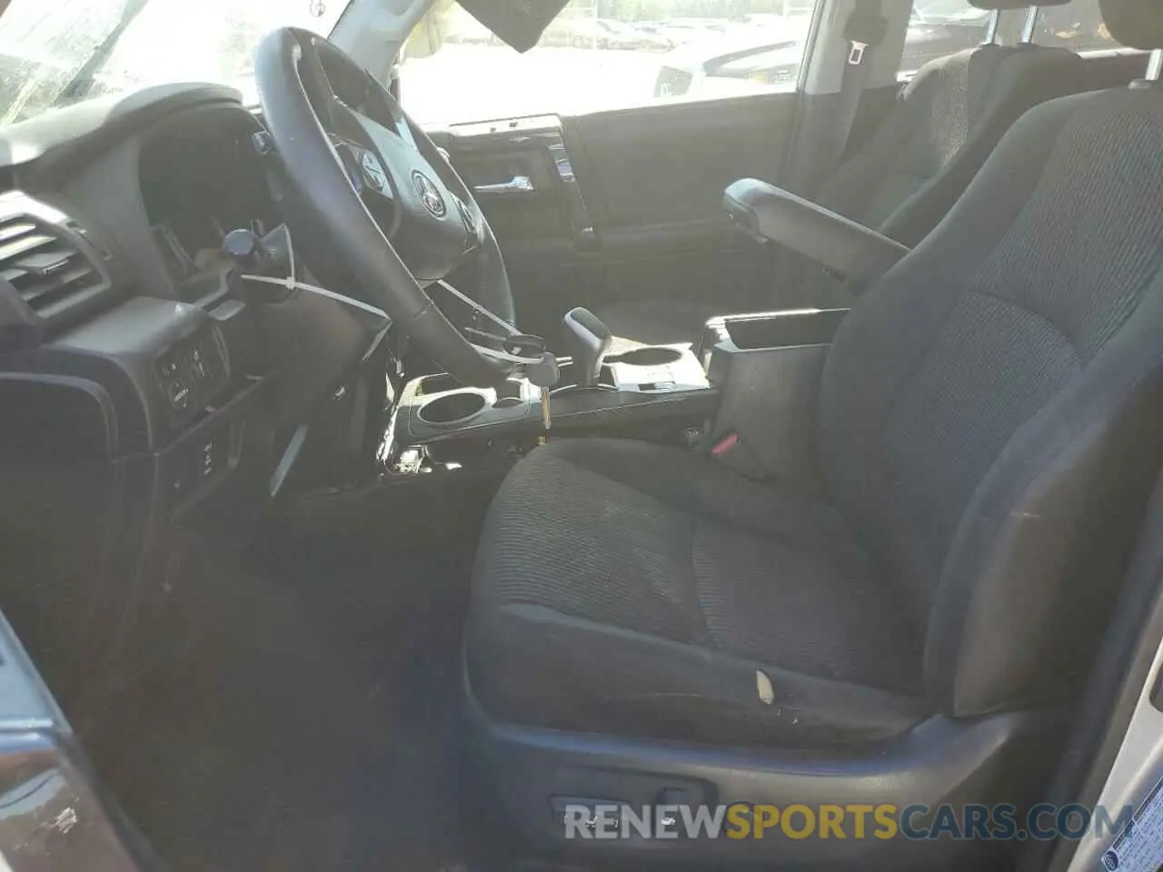7 Photograph of a damaged car JTEBU5JR1K5730315 TOYOTA 4RUNNER 2019
