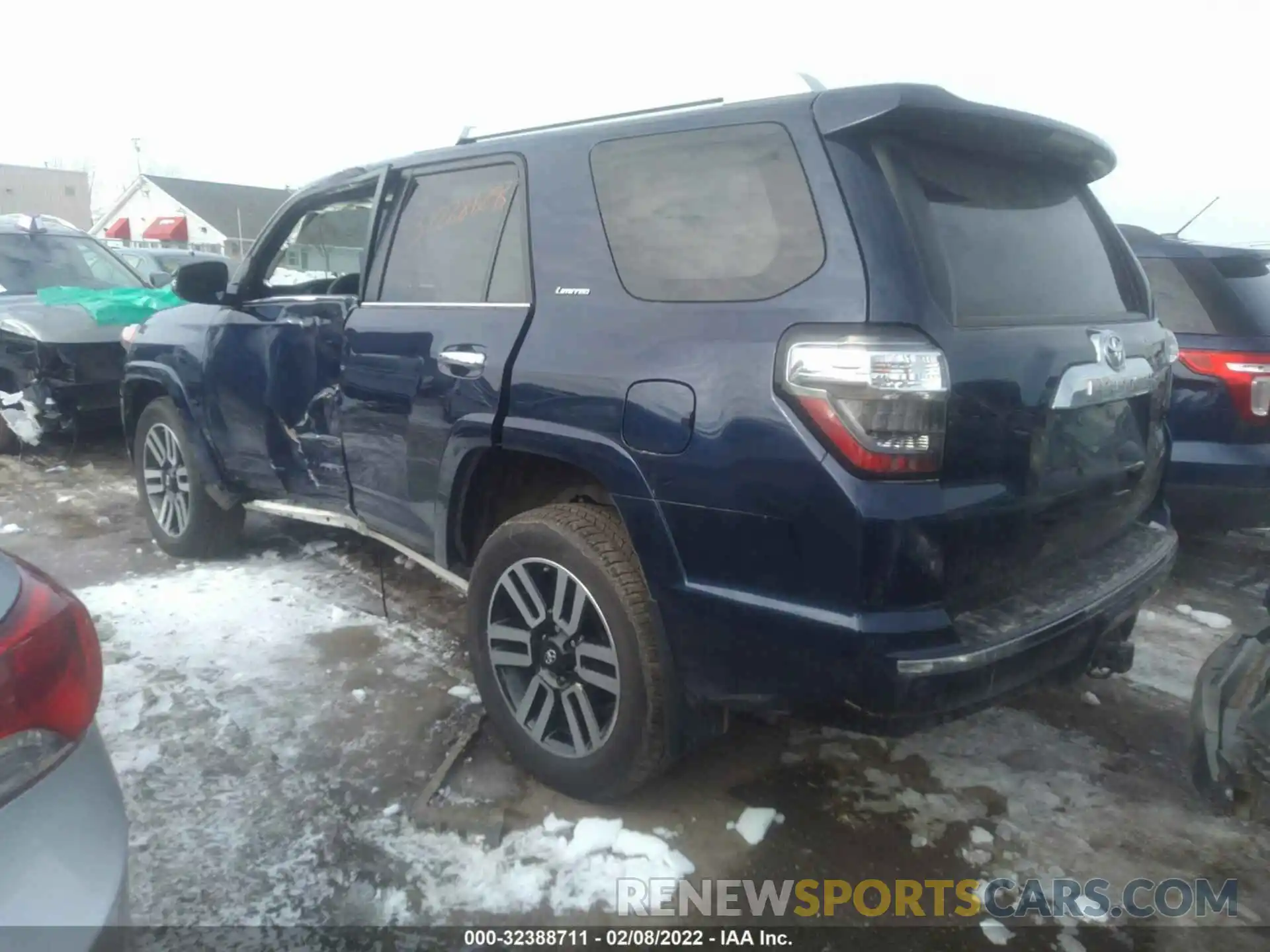 3 Photograph of a damaged car JTEBU5JR2K5631874 TOYOTA 4RUNNER 2019