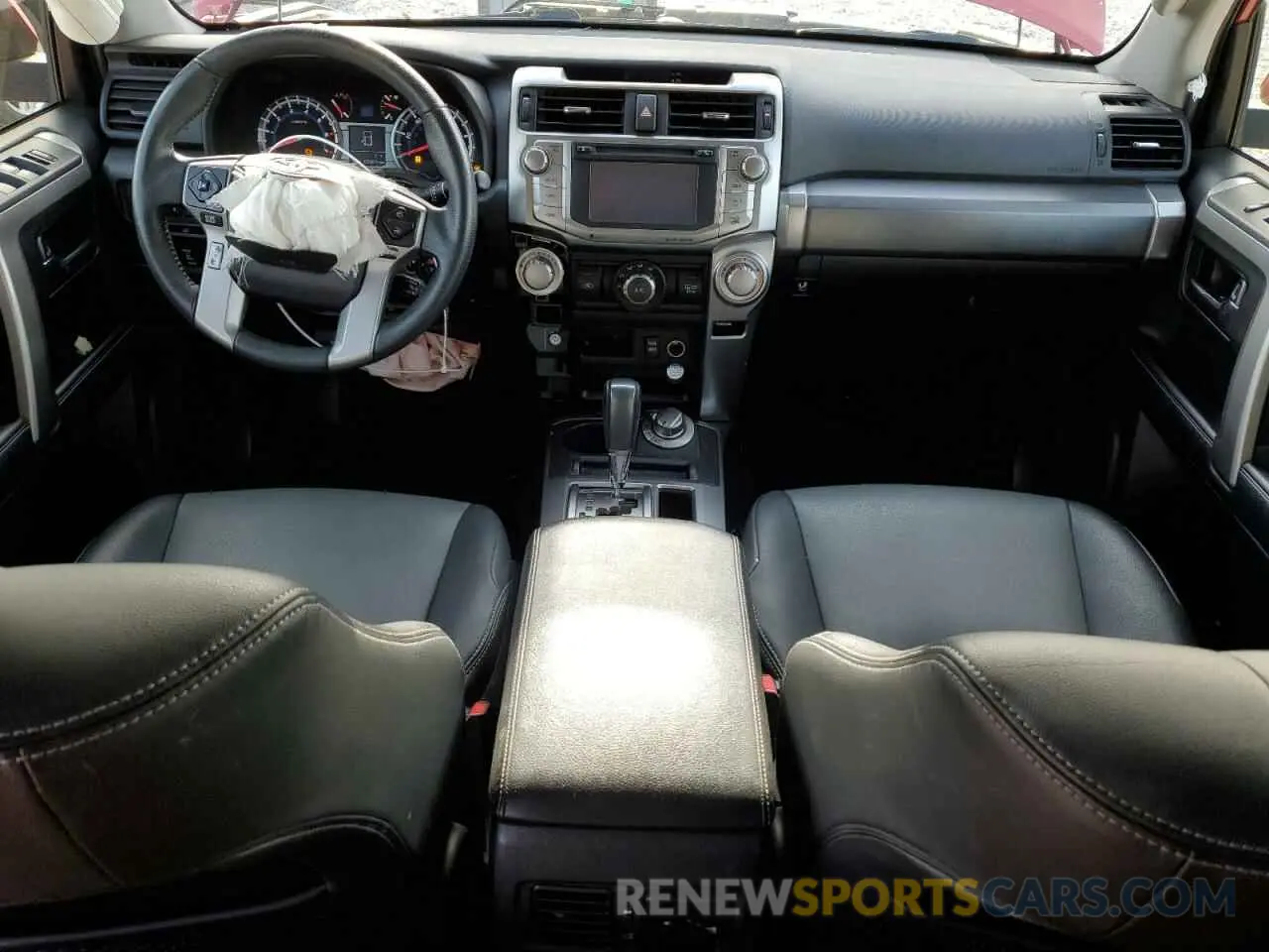 8 Photograph of a damaged car JTEBU5JR2K5633947 TOYOTA 4RUNNER 2019
