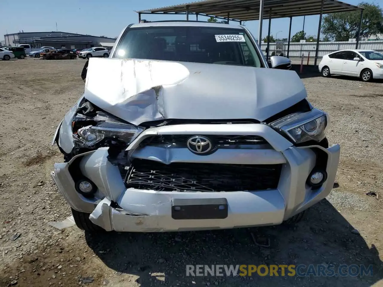 5 Photograph of a damaged car JTEBU5JR2K5640333 TOYOTA 4RUNNER 2019
