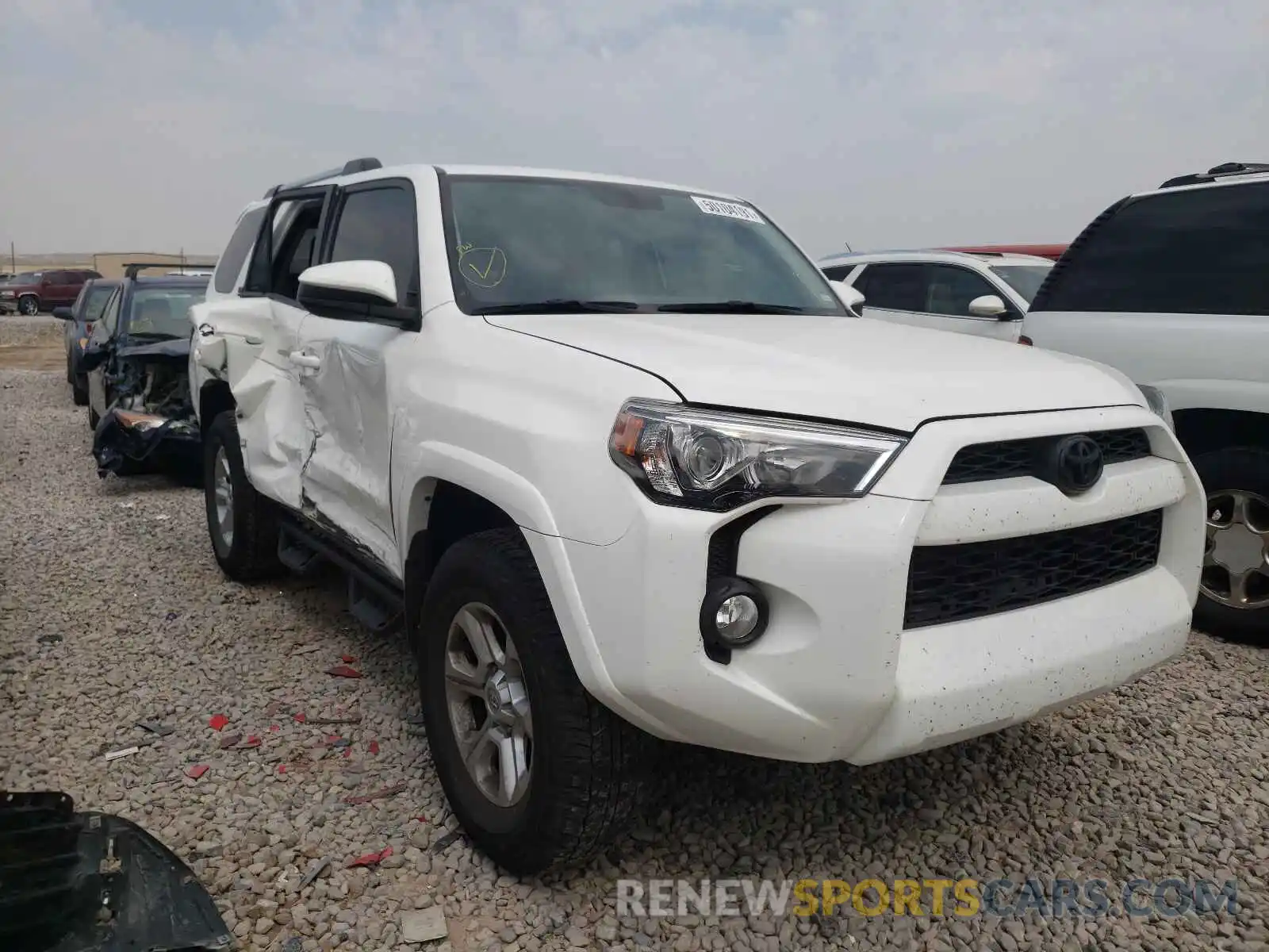 1 Photograph of a damaged car JTEBU5JR2K5646147 TOYOTA 4RUNNER 2019