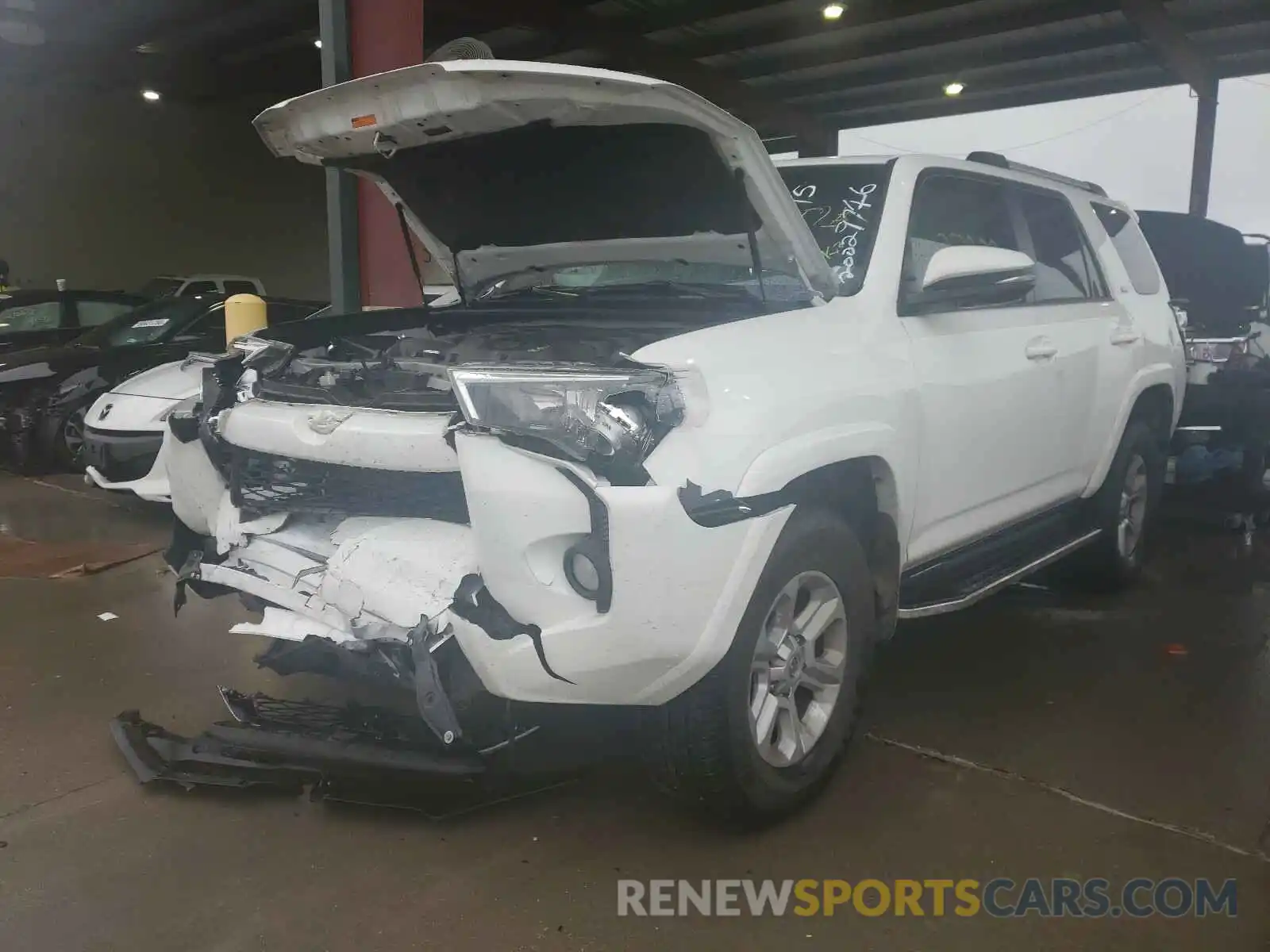 2 Photograph of a damaged car JTEBU5JR2K5650702 TOYOTA 4RUNNER 2019