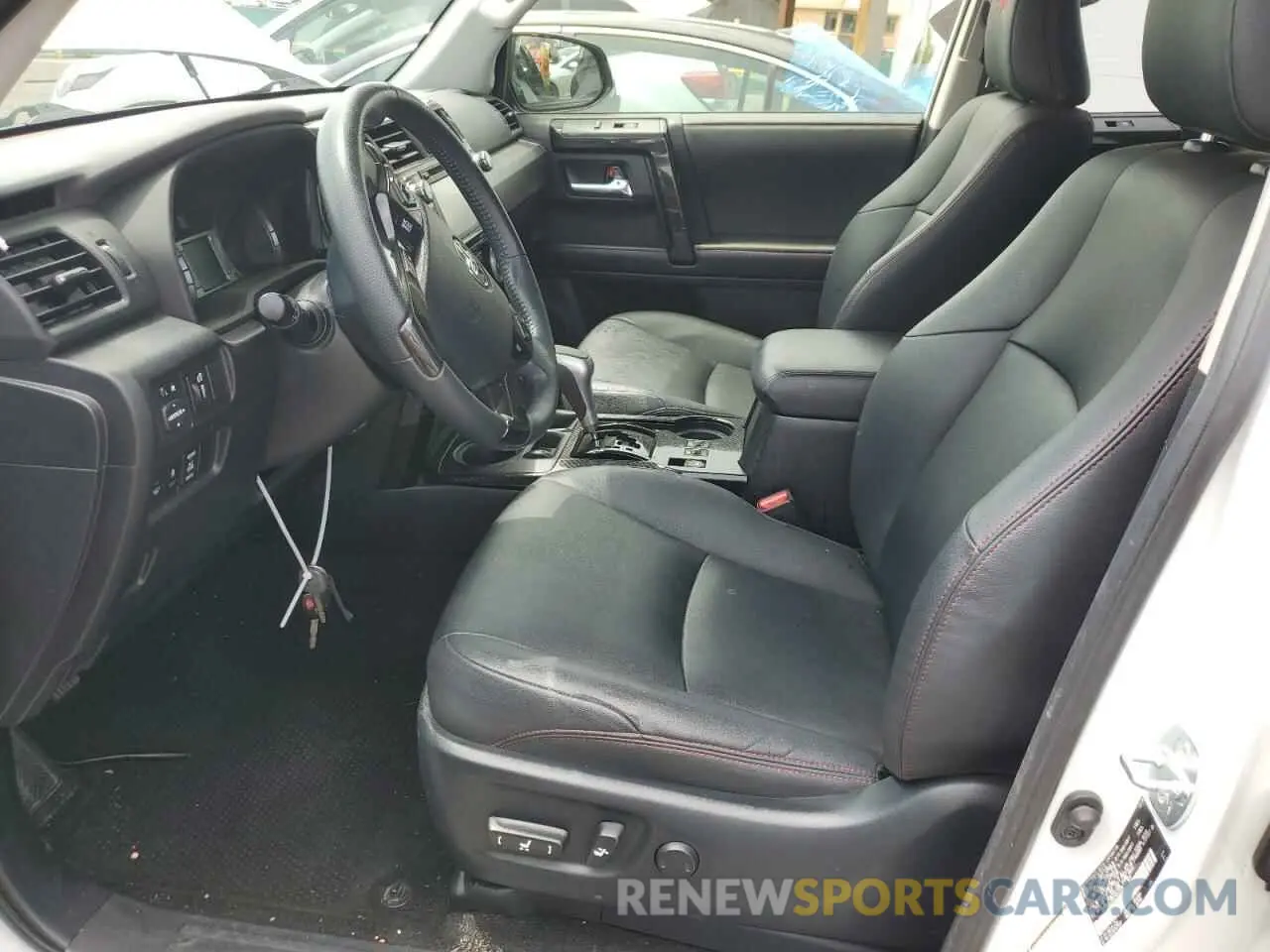 7 Photograph of a damaged car JTEBU5JR2K5653339 TOYOTA 4RUNNER 2019