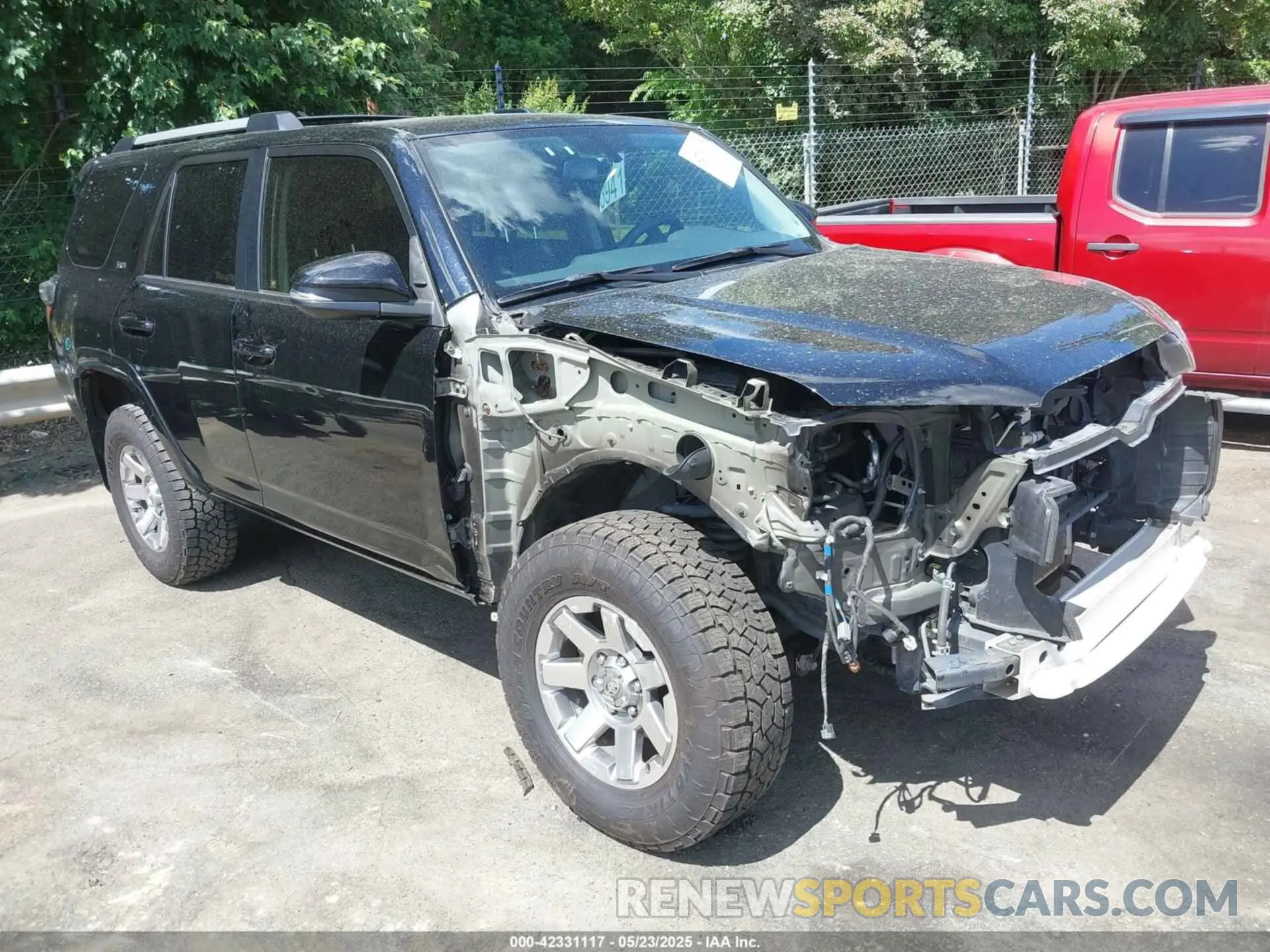 1 Photograph of a damaged car JTEBU5JR2K5655866 TOYOTA 4RUNNER 2019