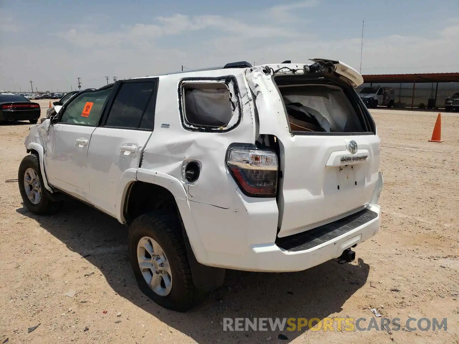 3 Photograph of a damaged car JTEBU5JR2K5662543 TOYOTA 4RUNNER 2019