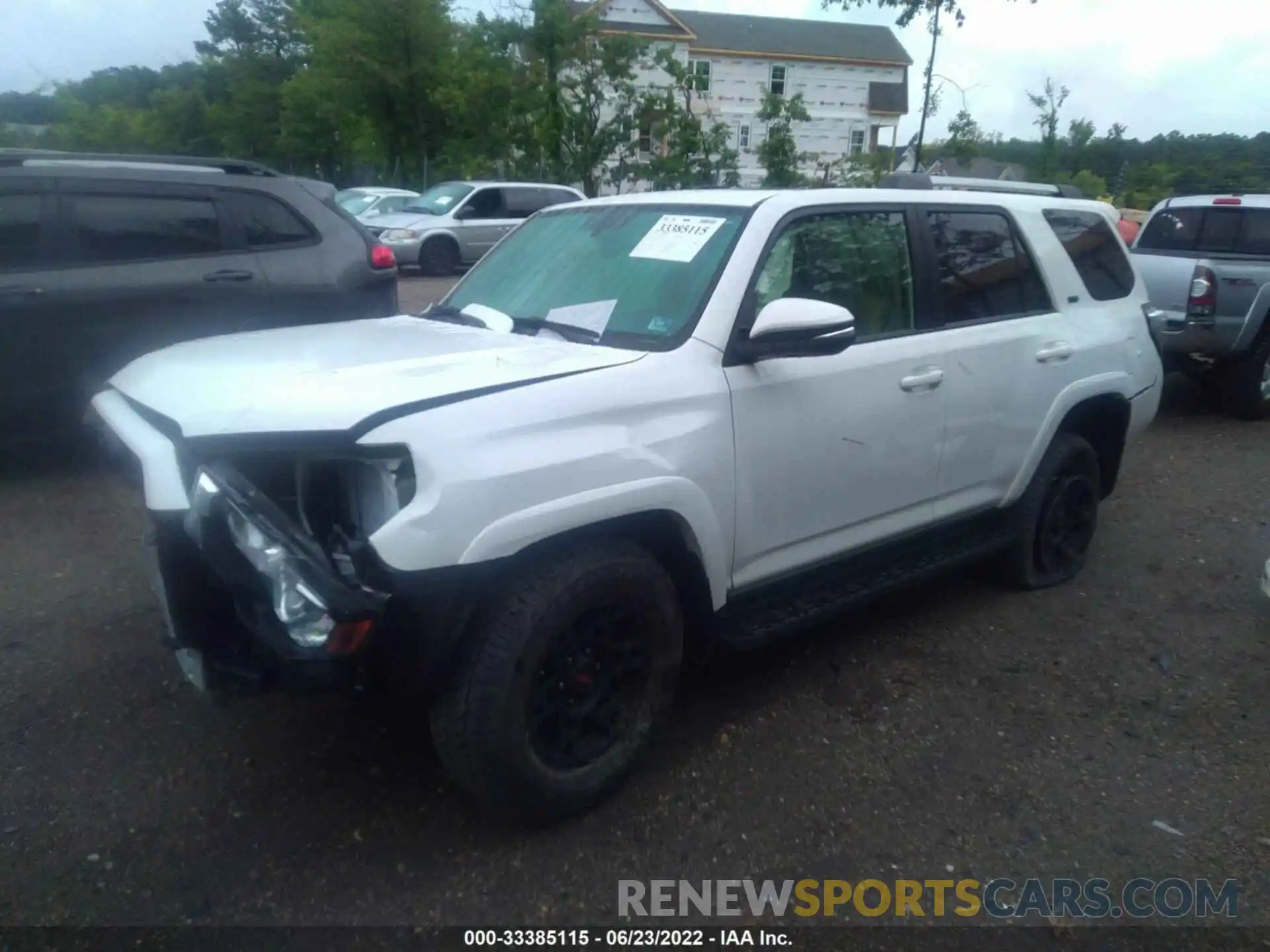 2 Photograph of a damaged car JTEBU5JR2K5666348 TOYOTA 4RUNNER 2019