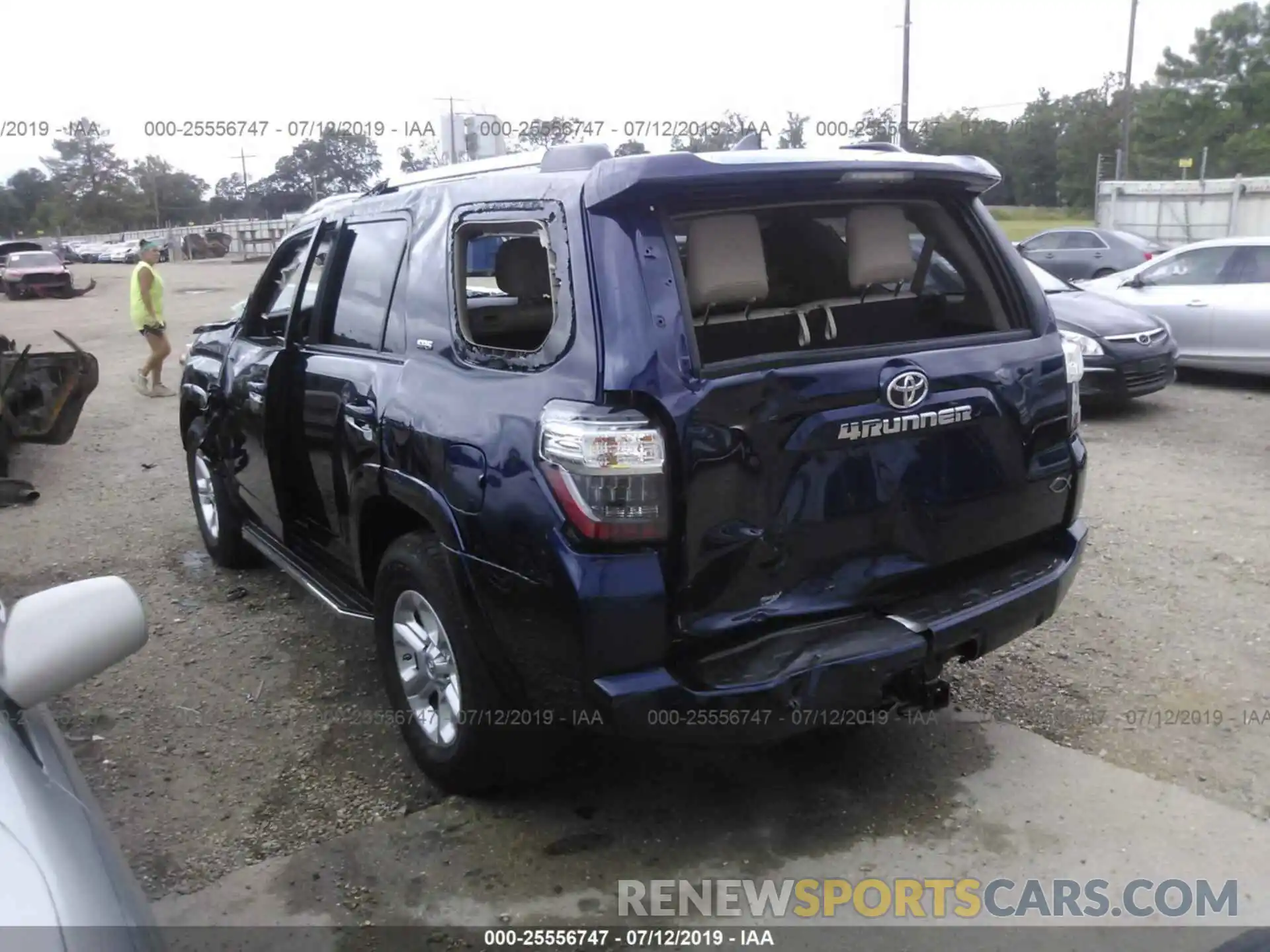 3 Photograph of a damaged car JTEBU5JR2K5667323 TOYOTA 4RUNNER 2019