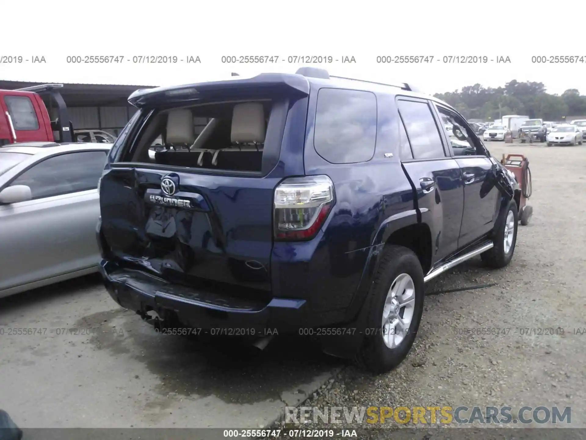 4 Photograph of a damaged car JTEBU5JR2K5667323 TOYOTA 4RUNNER 2019