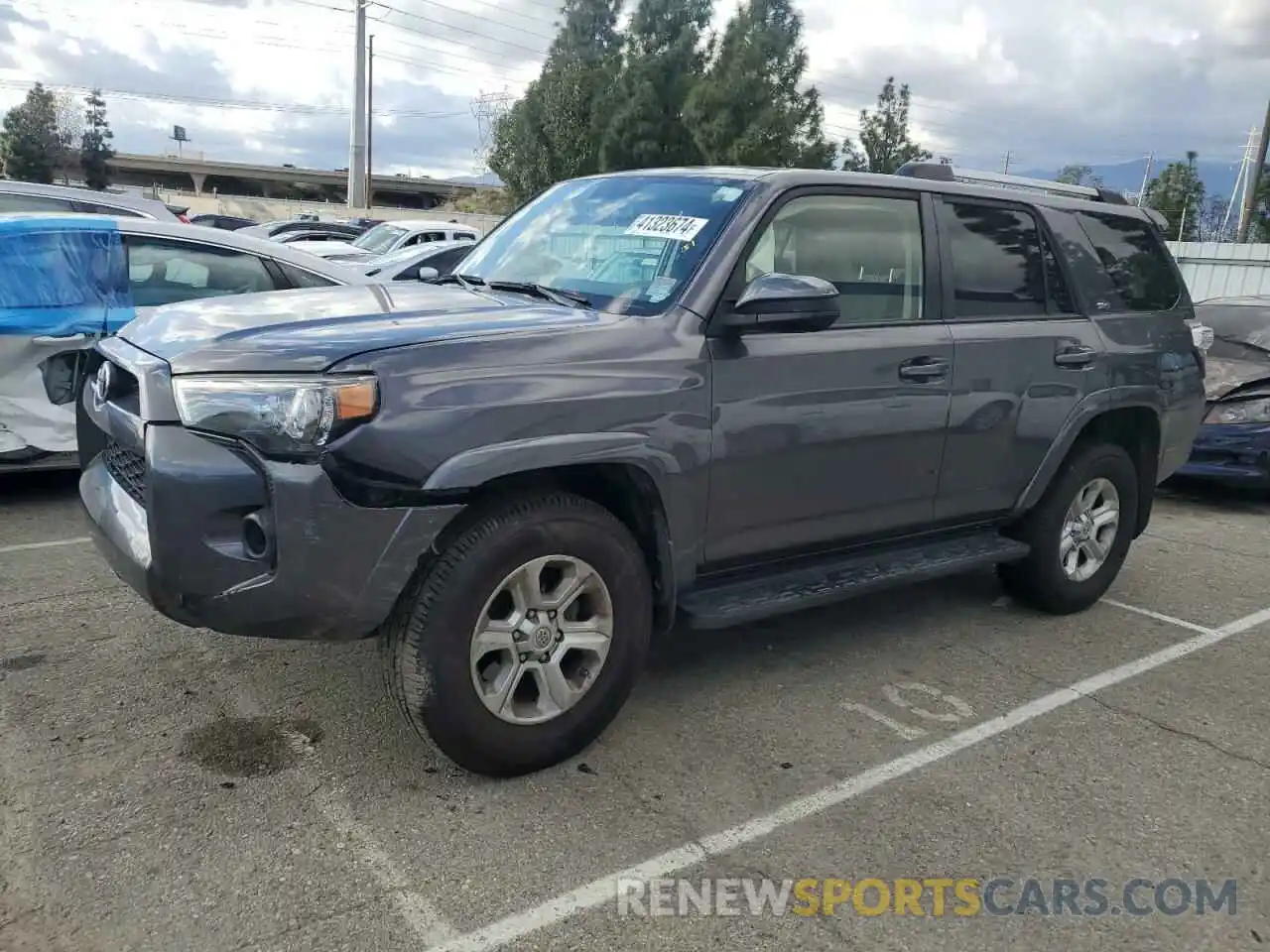 1 Photograph of a damaged car JTEBU5JR2K5670416 TOYOTA 4RUNNER 2019