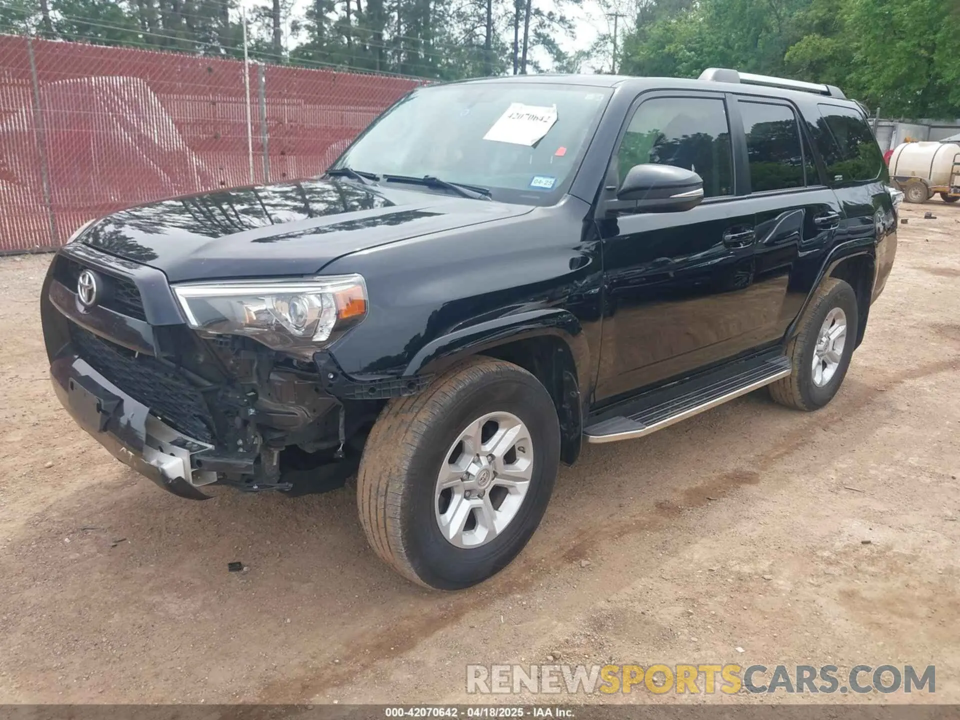 2 Photograph of a damaged car JTEBU5JR2K5676586 TOYOTA 4RUNNER 2019