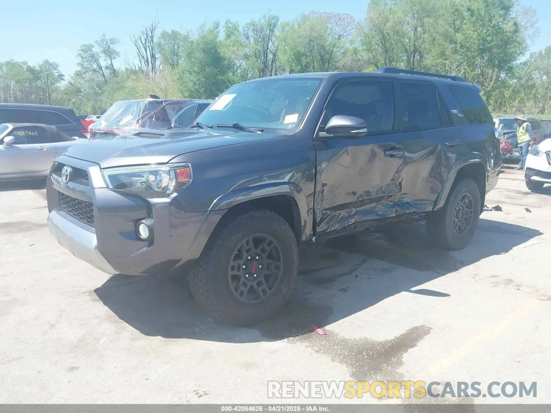 2 Photograph of a damaged car JTEBU5JR2K5679312 TOYOTA 4RUNNER 2019