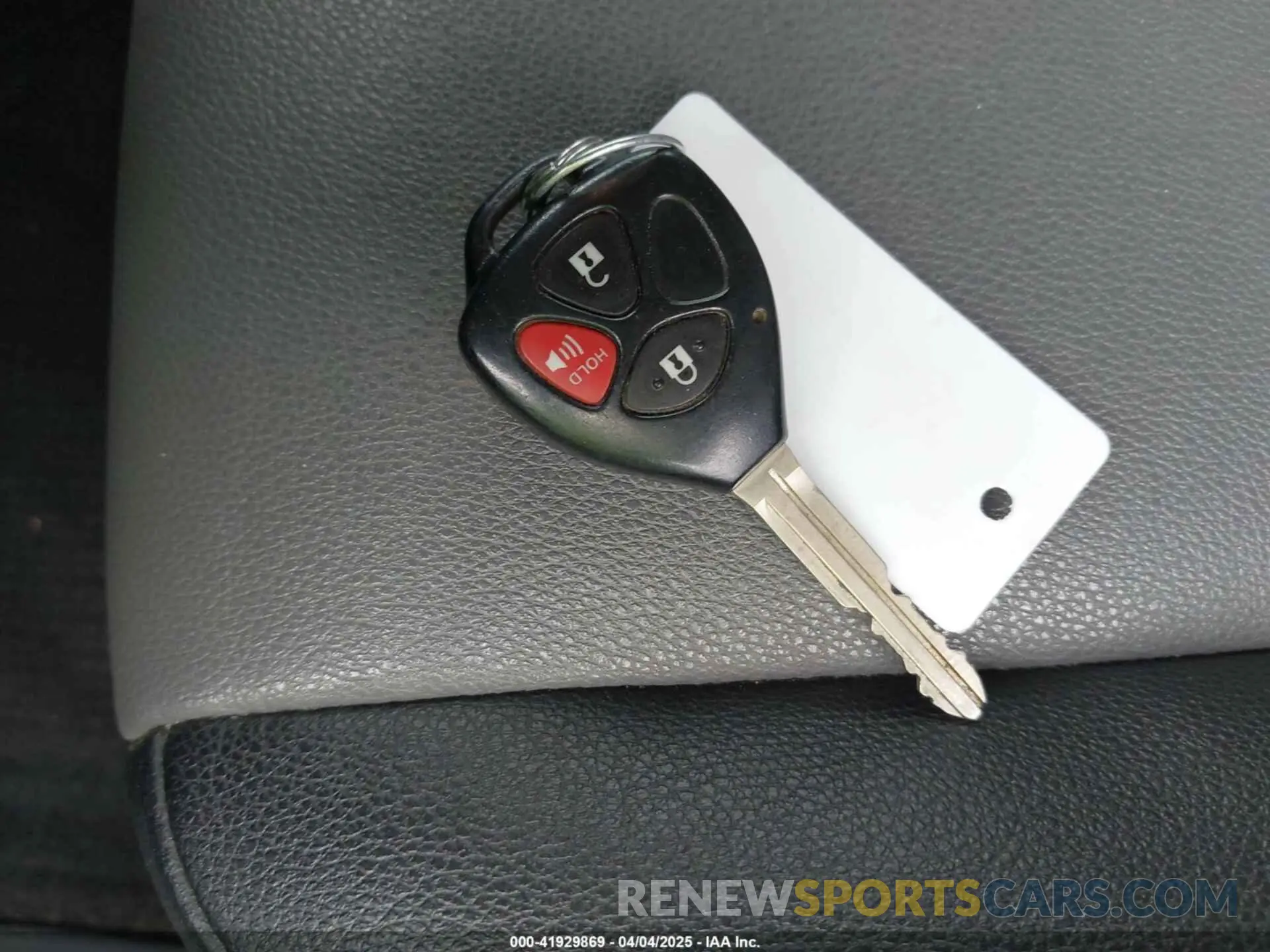 11 Photograph of a damaged car JTEBU5JR2K5681318 TOYOTA 4RUNNER 2019