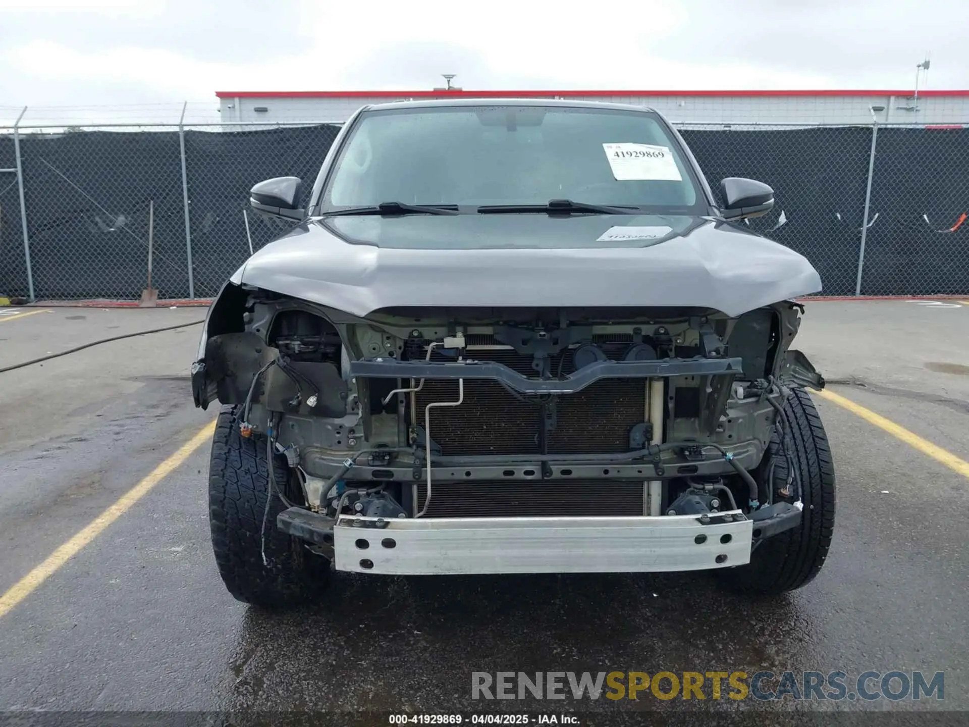 13 Photograph of a damaged car JTEBU5JR2K5681318 TOYOTA 4RUNNER 2019