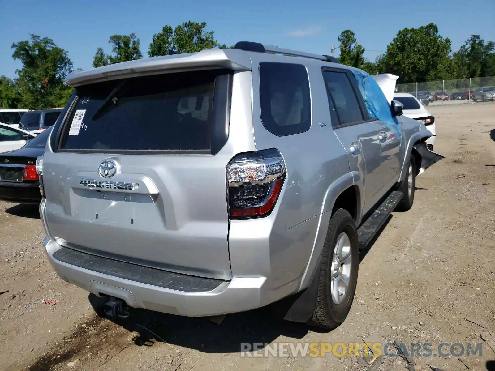 4 Photograph of a damaged car JTEBU5JR2K5683523 TOYOTA 4RUNNER 2019