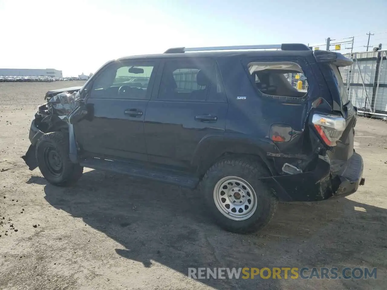 2 Photograph of a damaged car JTEBU5JR2K5709375 TOYOTA 4RUNNER 2019