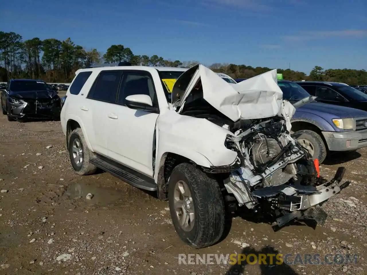 1 Photograph of a damaged car JTEBU5JR2K5717959 TOYOTA 4RUNNER 2019