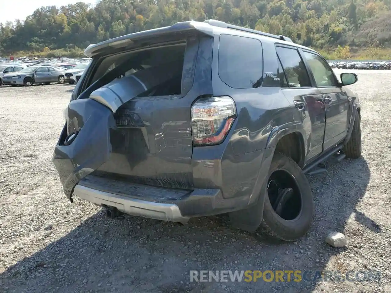 4 Photograph of a damaged car JTEBU5JR2K5719193 TOYOTA 4RUNNER 2019