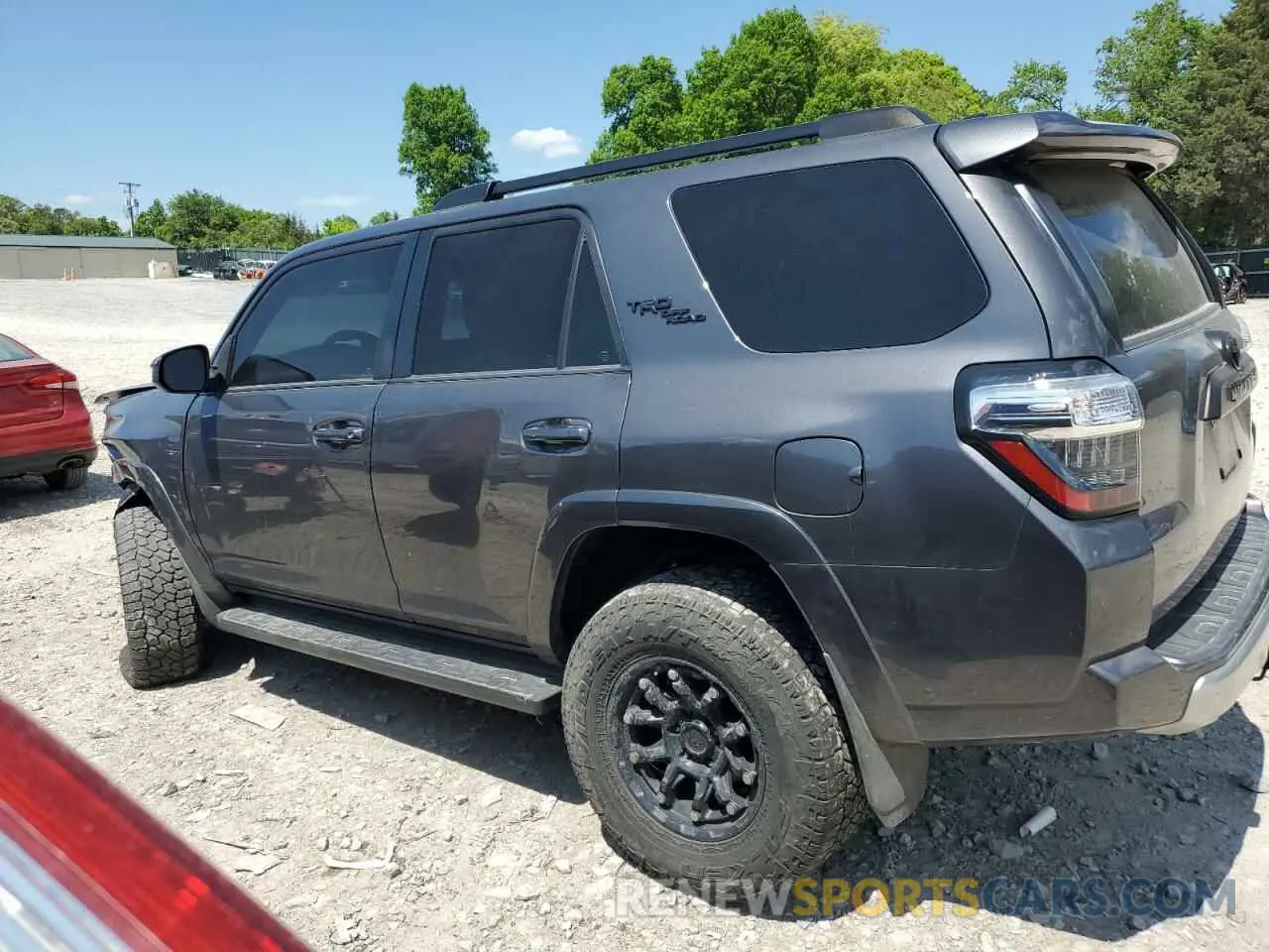 2 Photograph of a damaged car JTEBU5JR2K5734647 TOYOTA 4RUNNER 2019