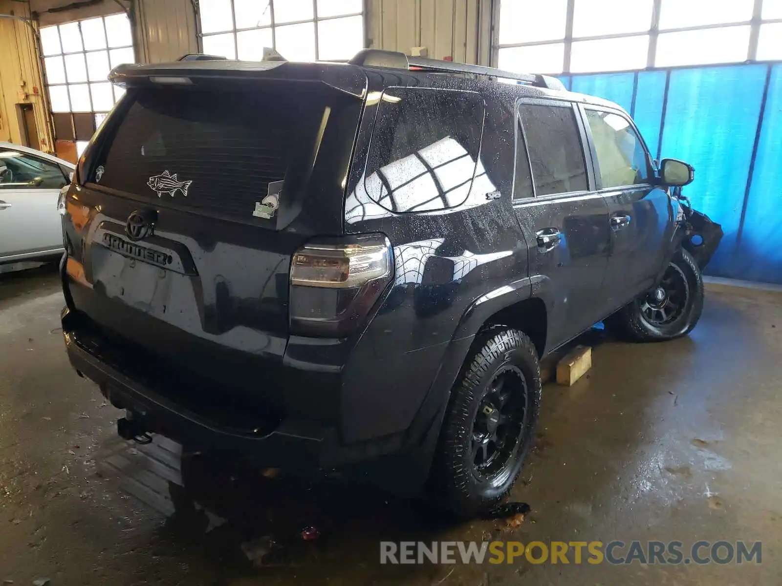 4 Photograph of a damaged car JTEBU5JR3K5621662 TOYOTA 4RUNNER 2019