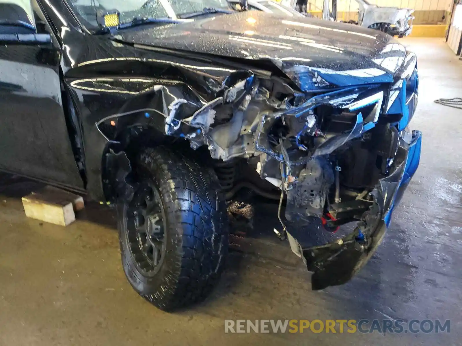 9 Photograph of a damaged car JTEBU5JR3K5621662 TOYOTA 4RUNNER 2019