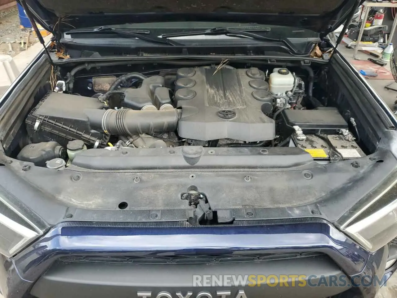 11 Photograph of a damaged car JTEBU5JR3K5625159 TOYOTA 4RUNNER 2019