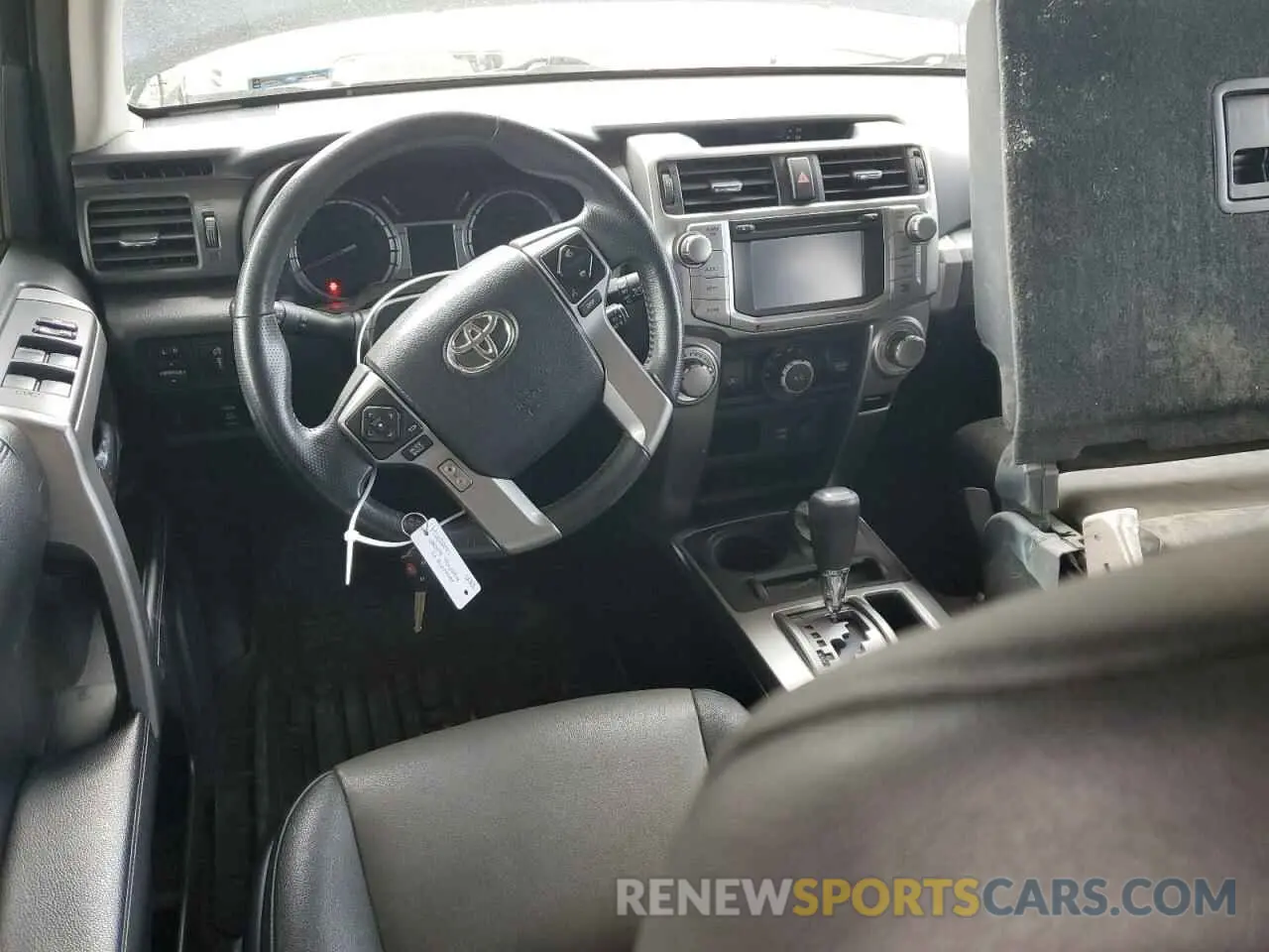 8 Photograph of a damaged car JTEBU5JR3K5625159 TOYOTA 4RUNNER 2019