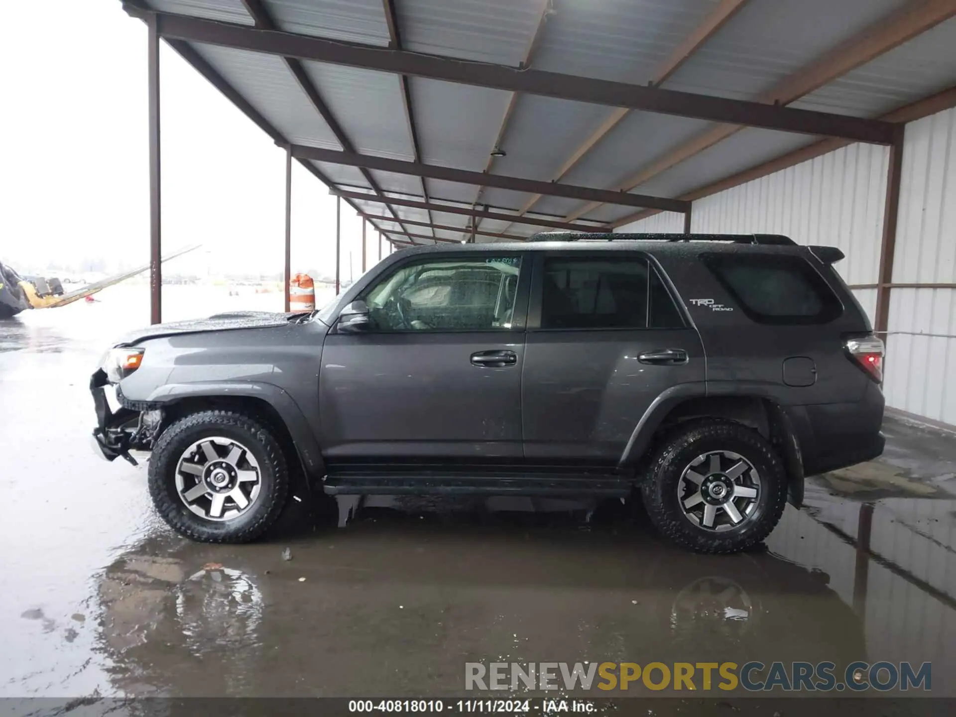 14 Photograph of a damaged car JTEBU5JR3K5641328 TOYOTA 4RUNNER 2019