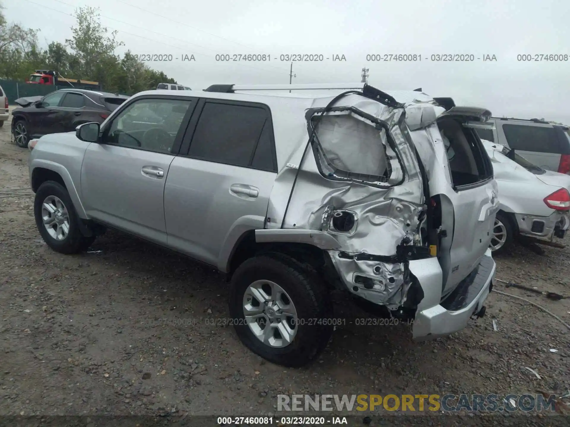 3 Photograph of a damaged car JTEBU5JR3K5642446 TOYOTA 4RUNNER 2019