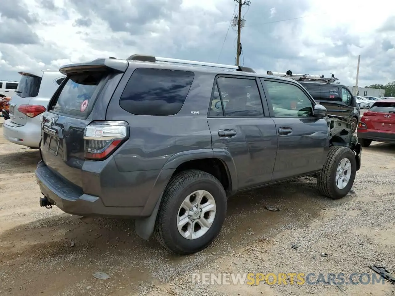 3 Photograph of a damaged car JTEBU5JR3K5646772 TOYOTA 4RUNNER 2019