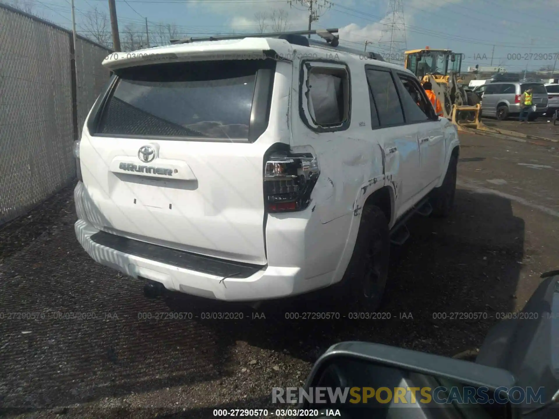 4 Photograph of a damaged car JTEBU5JR3K5650529 TOYOTA 4RUNNER 2019