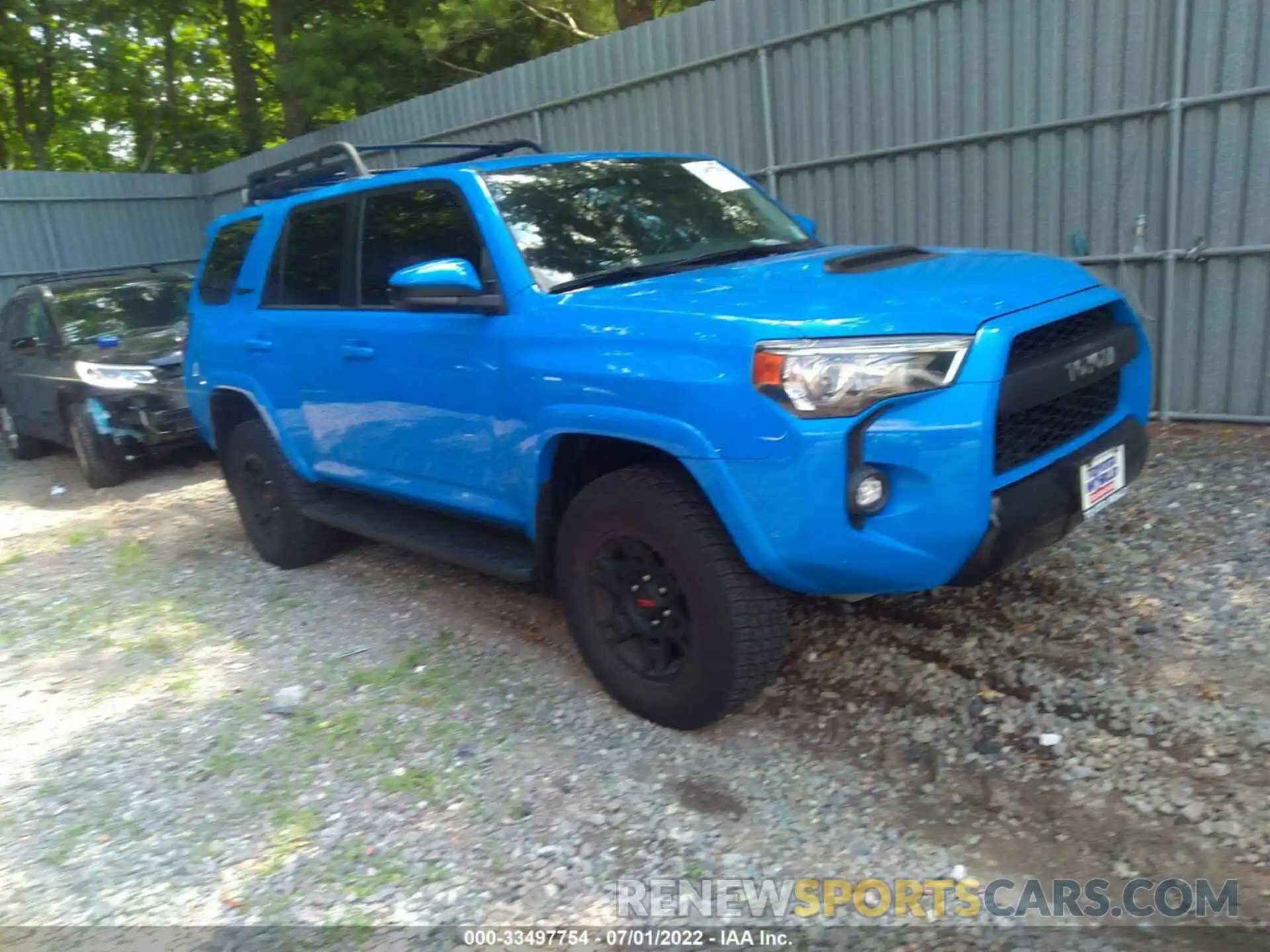 1 Photograph of a damaged car JTEBU5JR3K5665094 TOYOTA 4RUNNER 2019