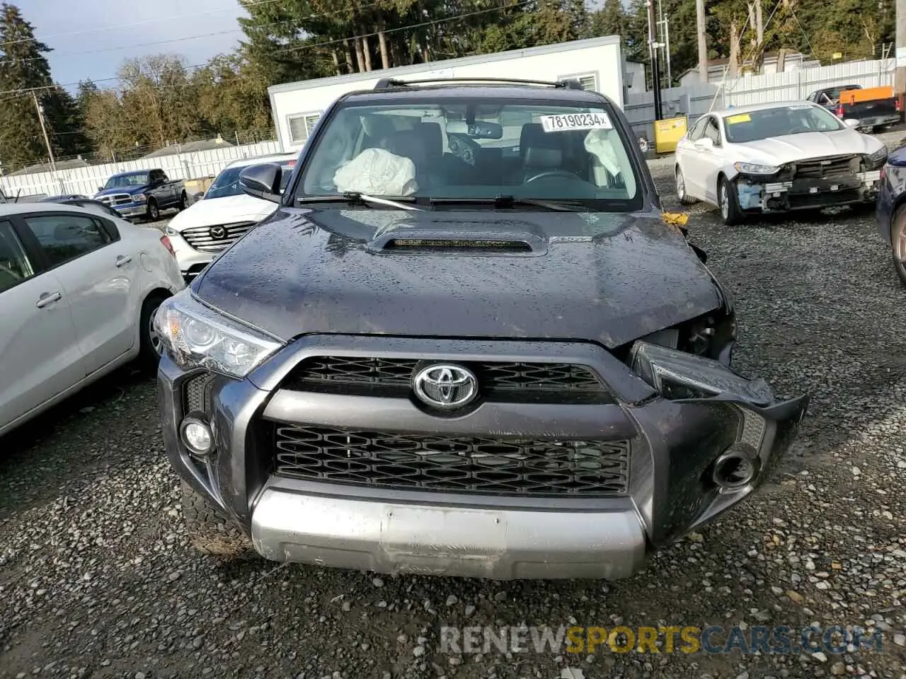 5 Photograph of a damaged car JTEBU5JR3K5670635 TOYOTA 4RUNNER 2019