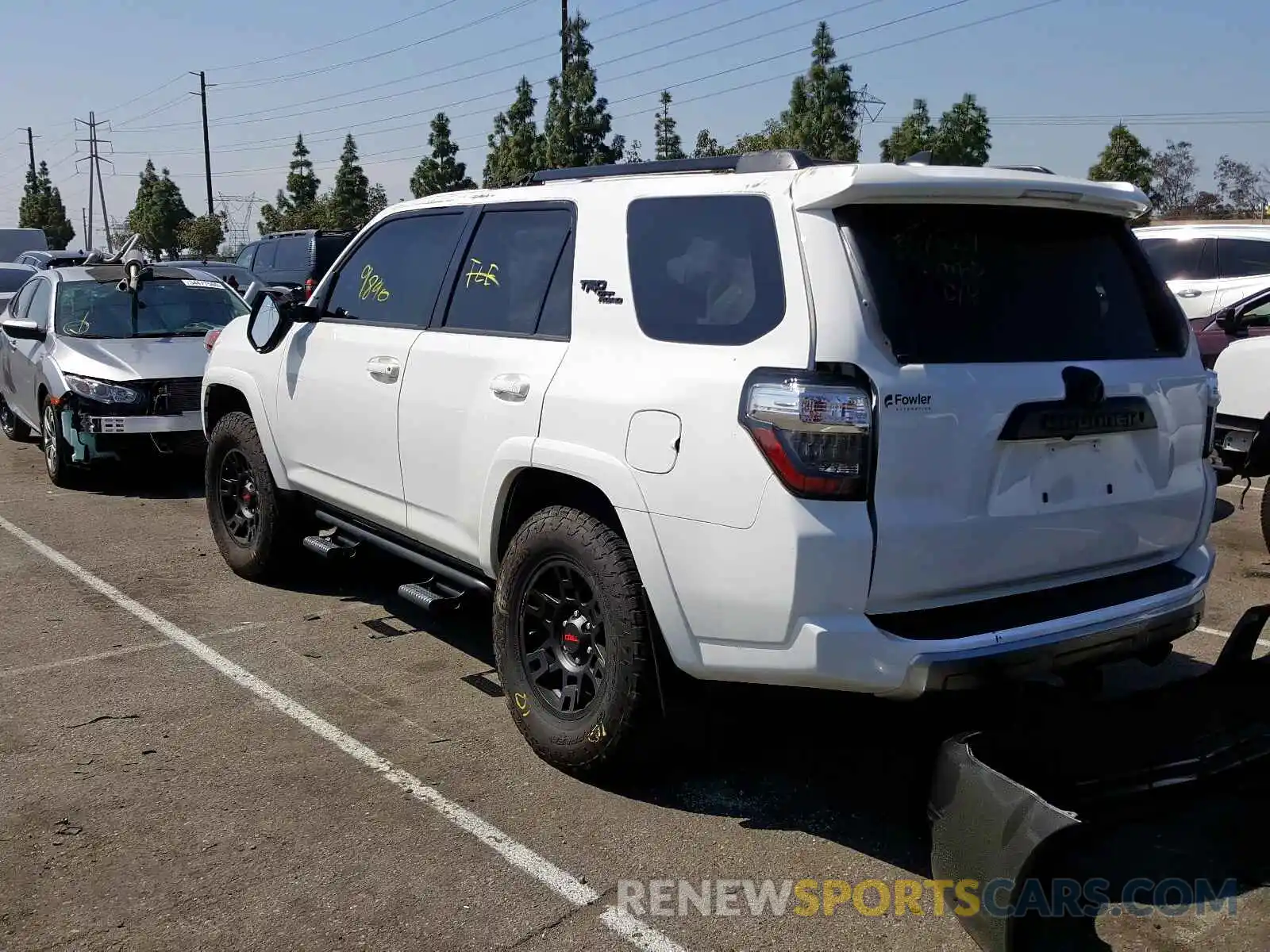 3 Photograph of a damaged car JTEBU5JR3K5689069 TOYOTA 4RUNNER 2019