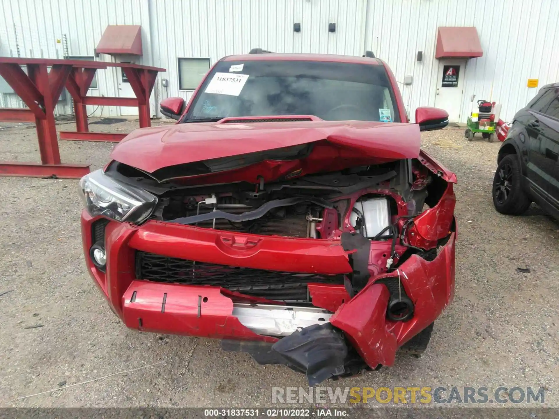 10 Photograph of a damaged car JTEBU5JR3K5695521 TOYOTA 4RUNNER 2019