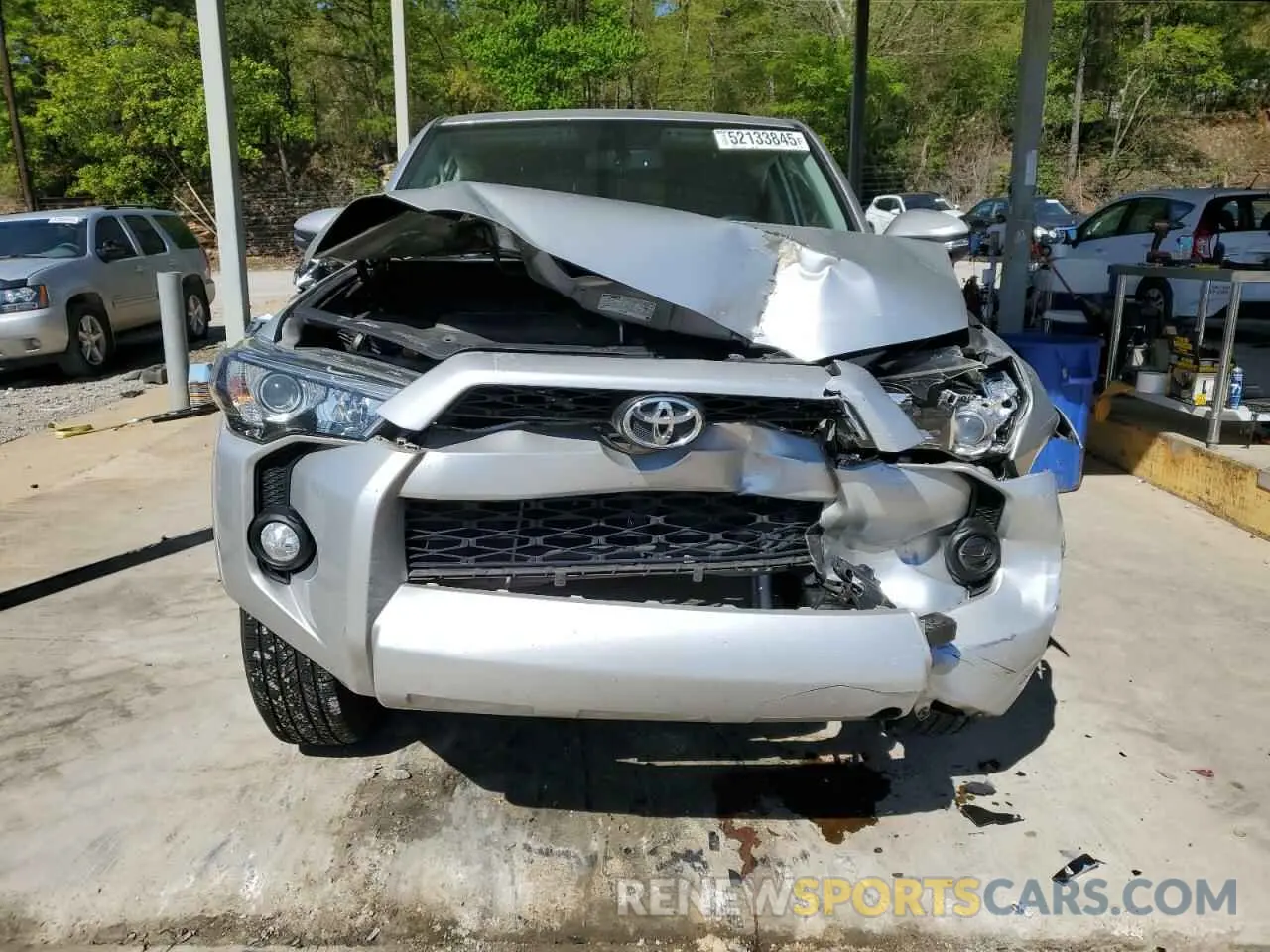 5 Photograph of a damaged car JTEBU5JR3K5699925 TOYOTA 4RUNNER 2019