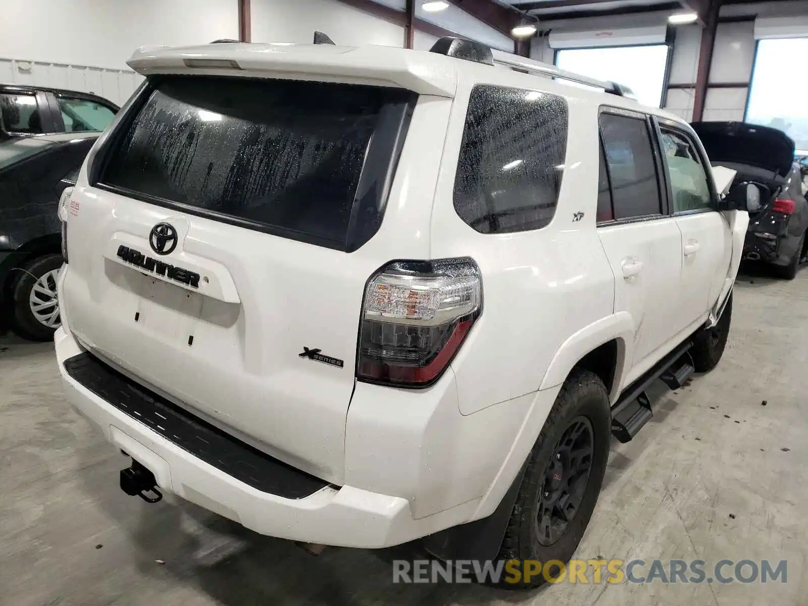 4 Photograph of a damaged car JTEBU5JR3K5700619 TOYOTA 4RUNNER 2019