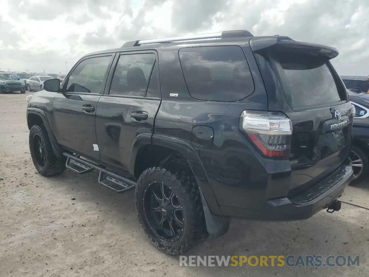 2 Photograph of a damaged car JTEBU5JR3K5721325 TOYOTA 4RUNNER 2019