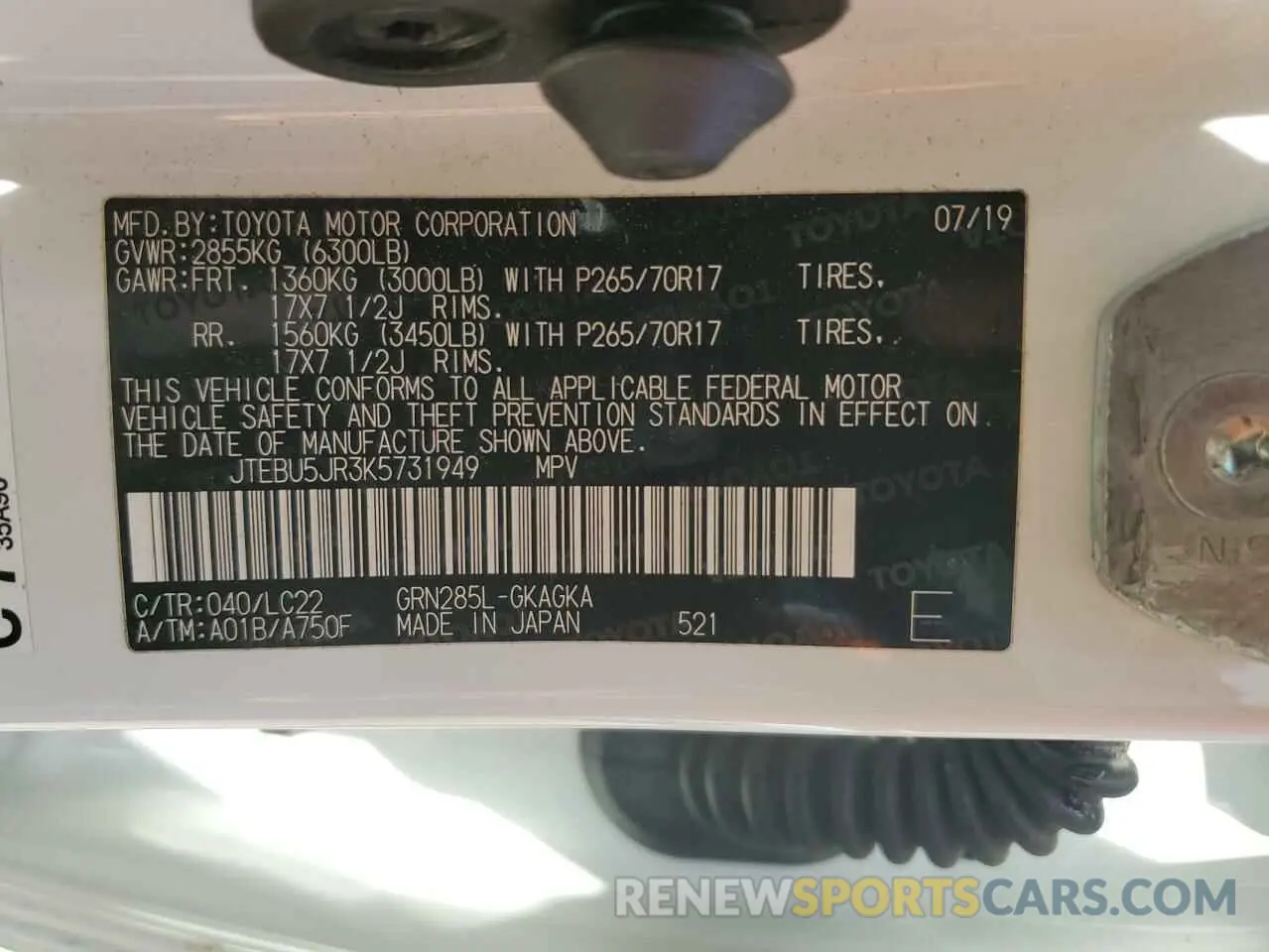14 Photograph of a damaged car JTEBU5JR3K5731949 TOYOTA 4RUNNER 2019